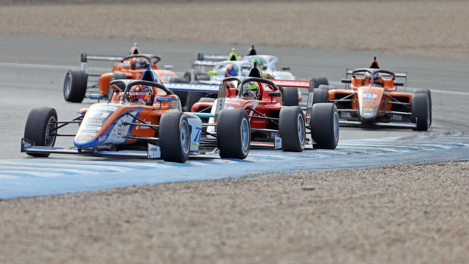 Imágenes del gran ambiente de fiesta en la Racing Weekend y el 40 aniversario del Circuito de Jerez