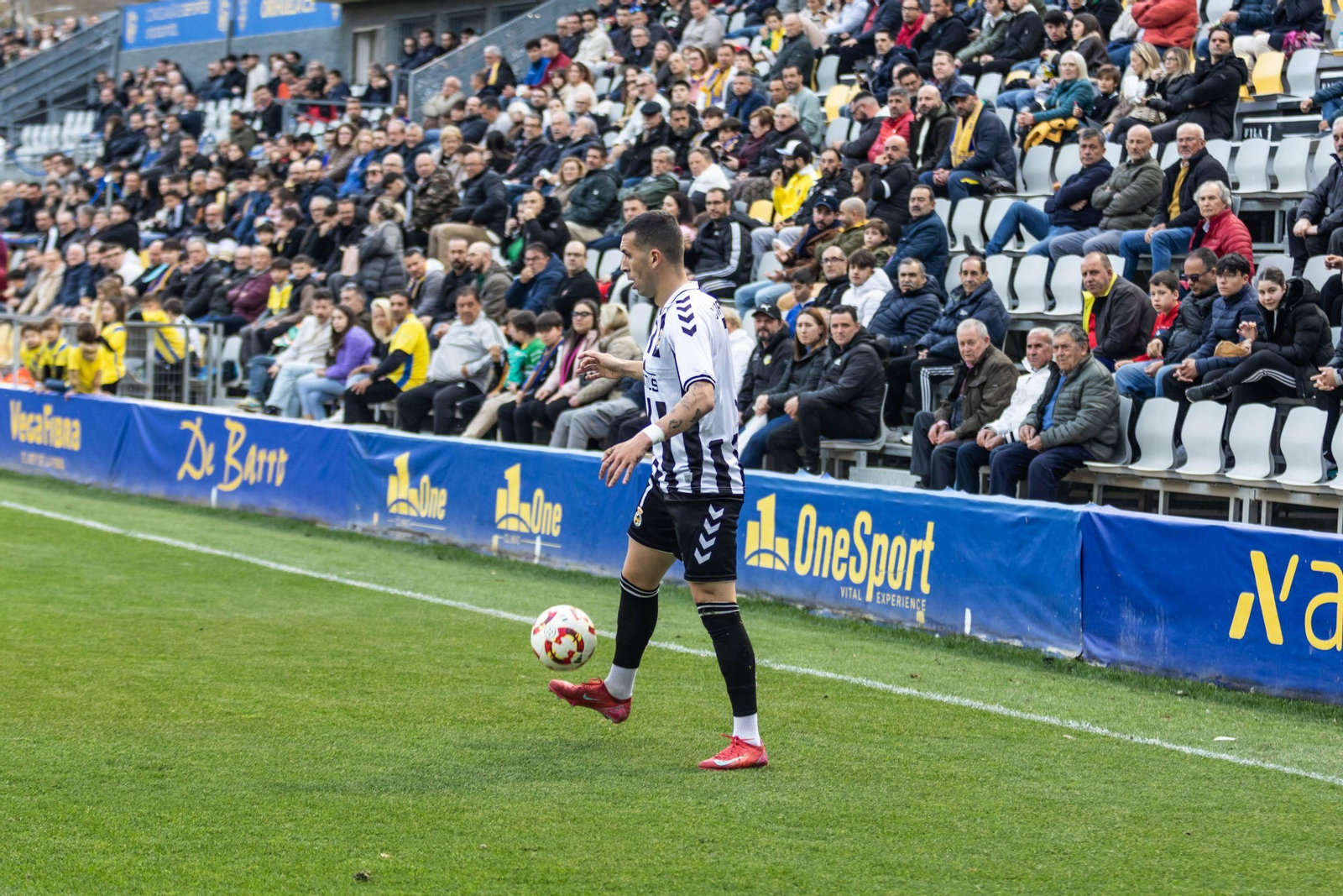Las fotos del Orihuela-Balona de Segunda Federación