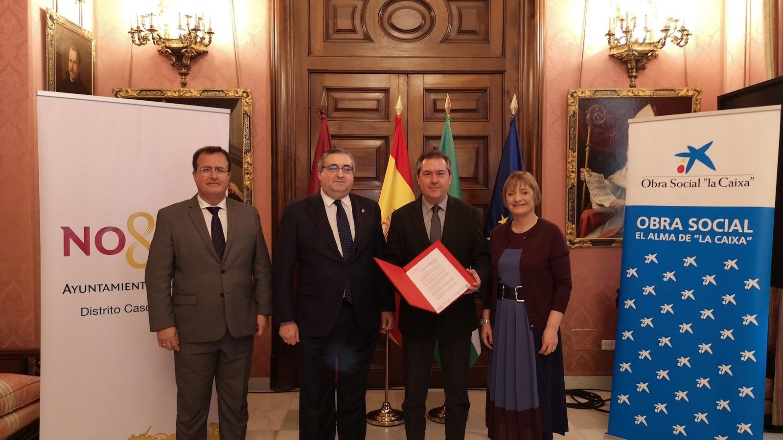 Cabrera, Romero, Espadas y Catalá durante la firma del convenio.