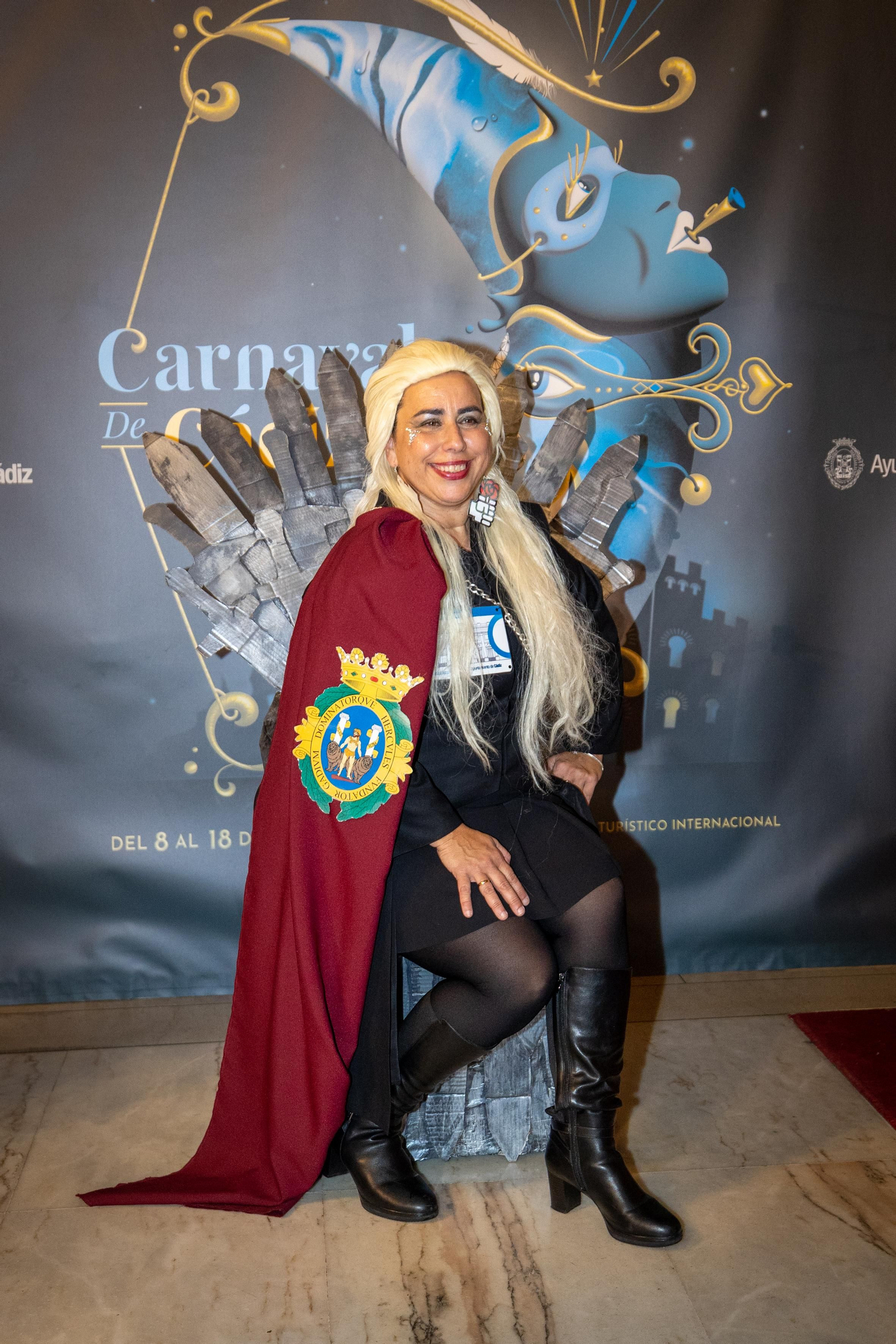 Búscate entre las mejores imágenes de la final del COAC 2024 del Carnaval de Cádiz