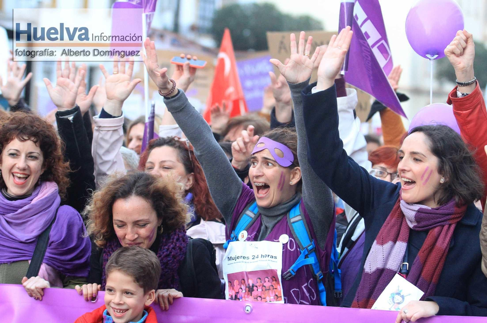 Imágenes de la manifestación del 8-M en lucha por la igualdad