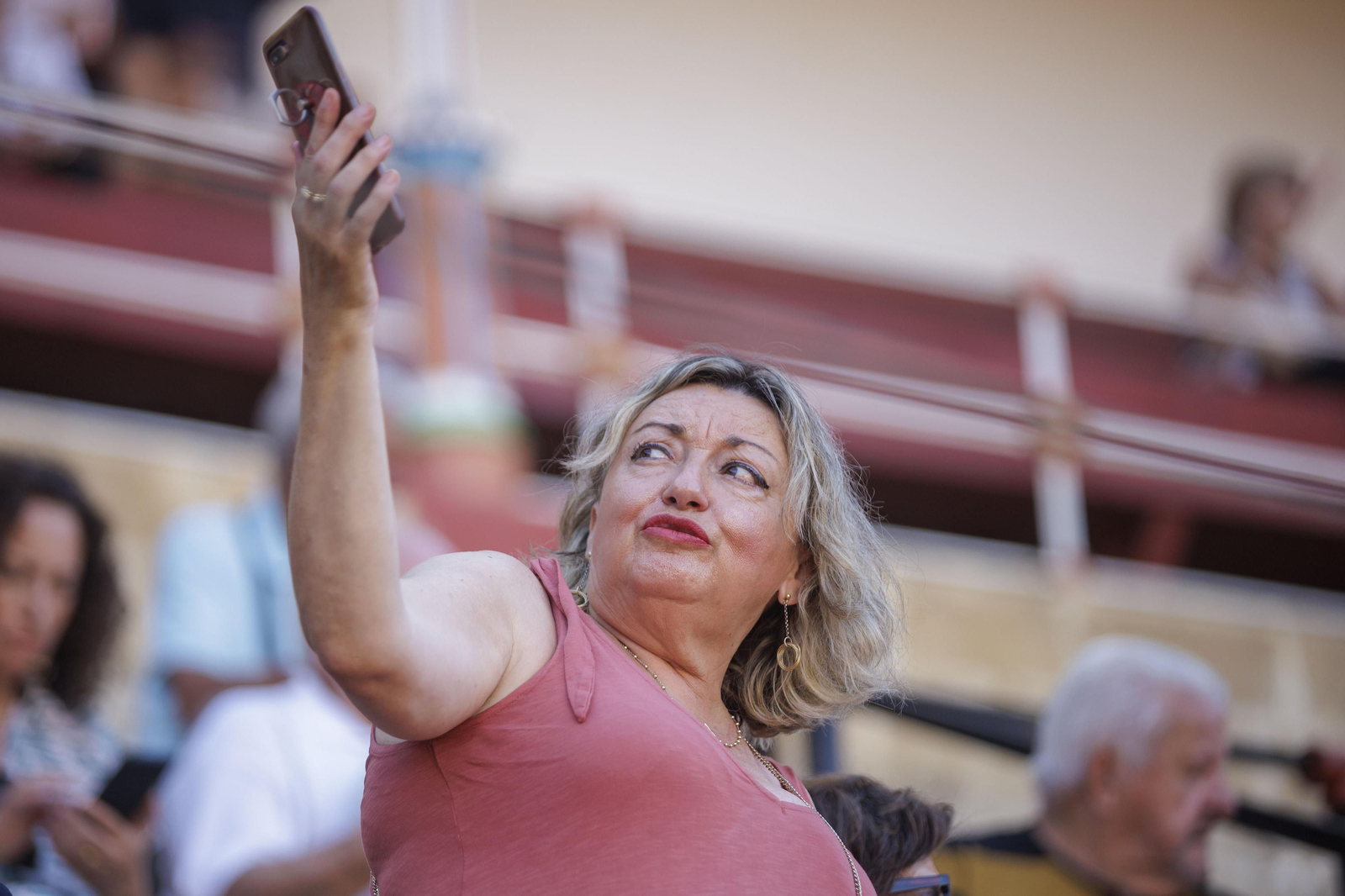 Las imágenes de la tarde de toros del domingo en El Puerto