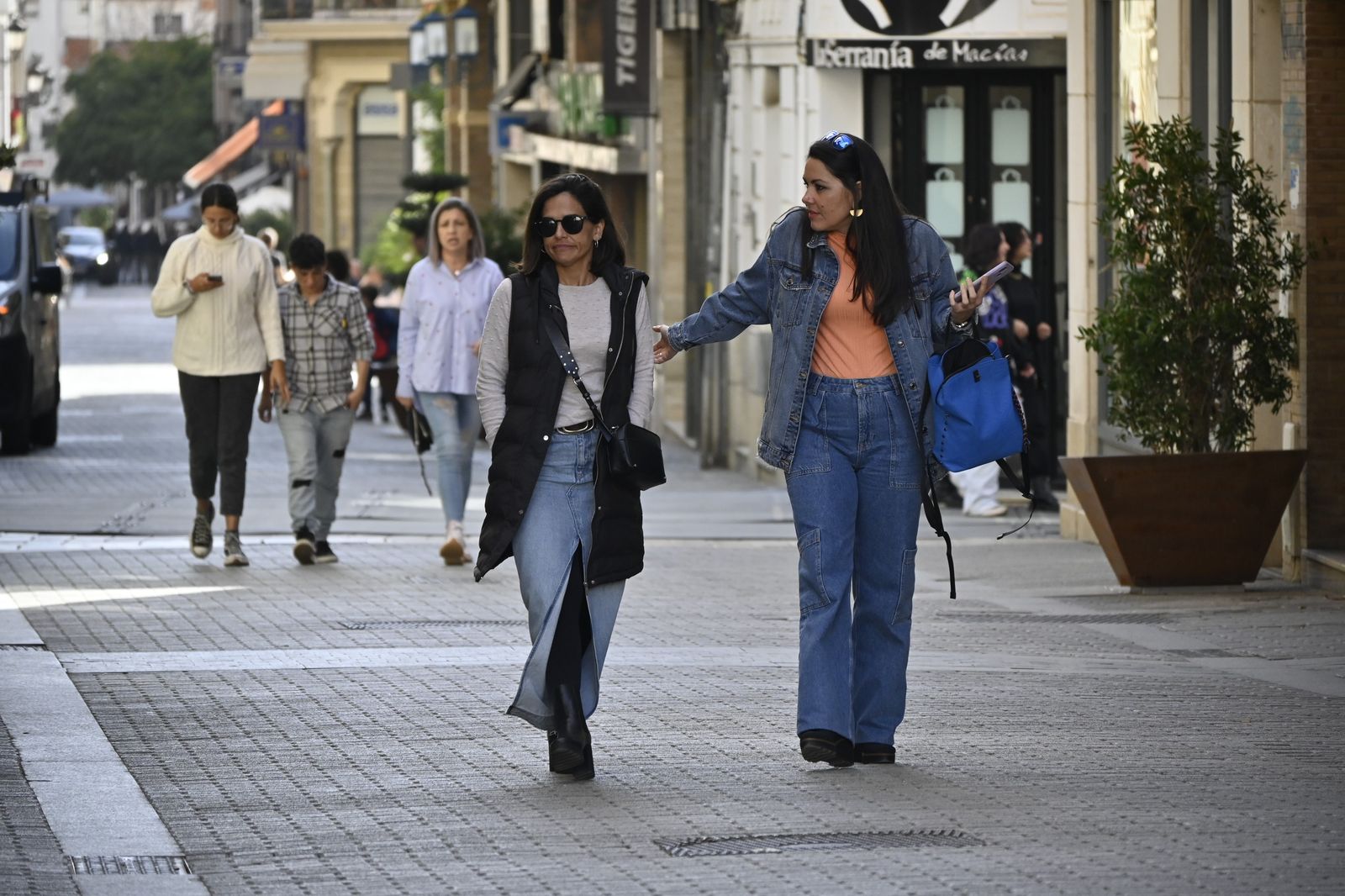 Imágenes del viernes 10 de marzo en Huelva