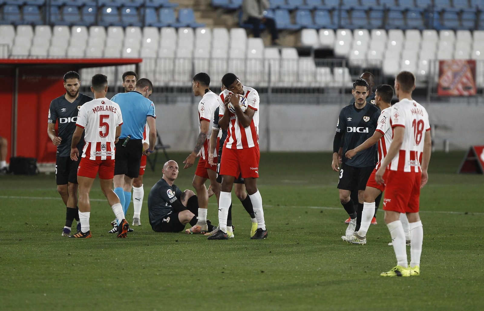 Fotogalería U.D. Almería-Rayo Vallecano