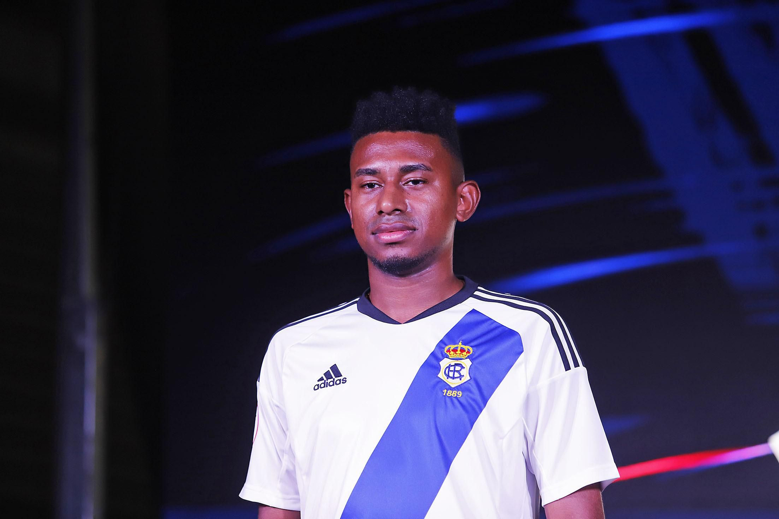 Imágenes de las nuevas equipaciones del Recreativo de Huelva para la temporada 2023/24