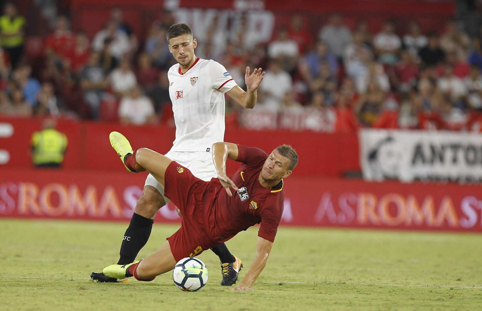 Las imágenes del Sevilla-Roma del IX Trofeo Antonio Puerta