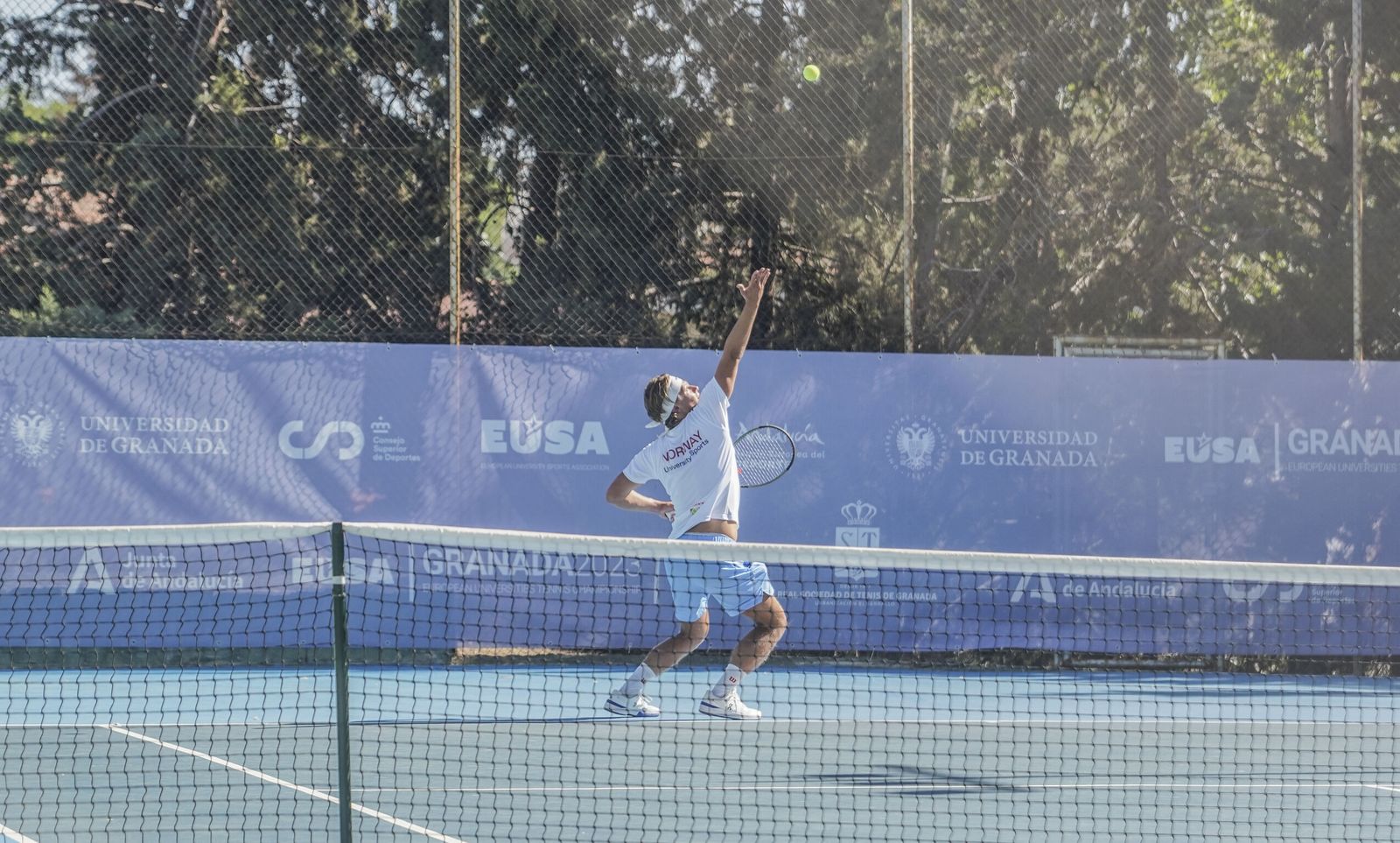 Las mejores imágenes de la primera jornada del Campeonato Europeo Universitario de Tenis