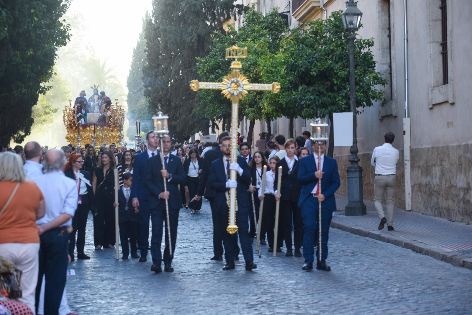 Las imágenes del Magno Vía Crucis desde la carrera oficial
