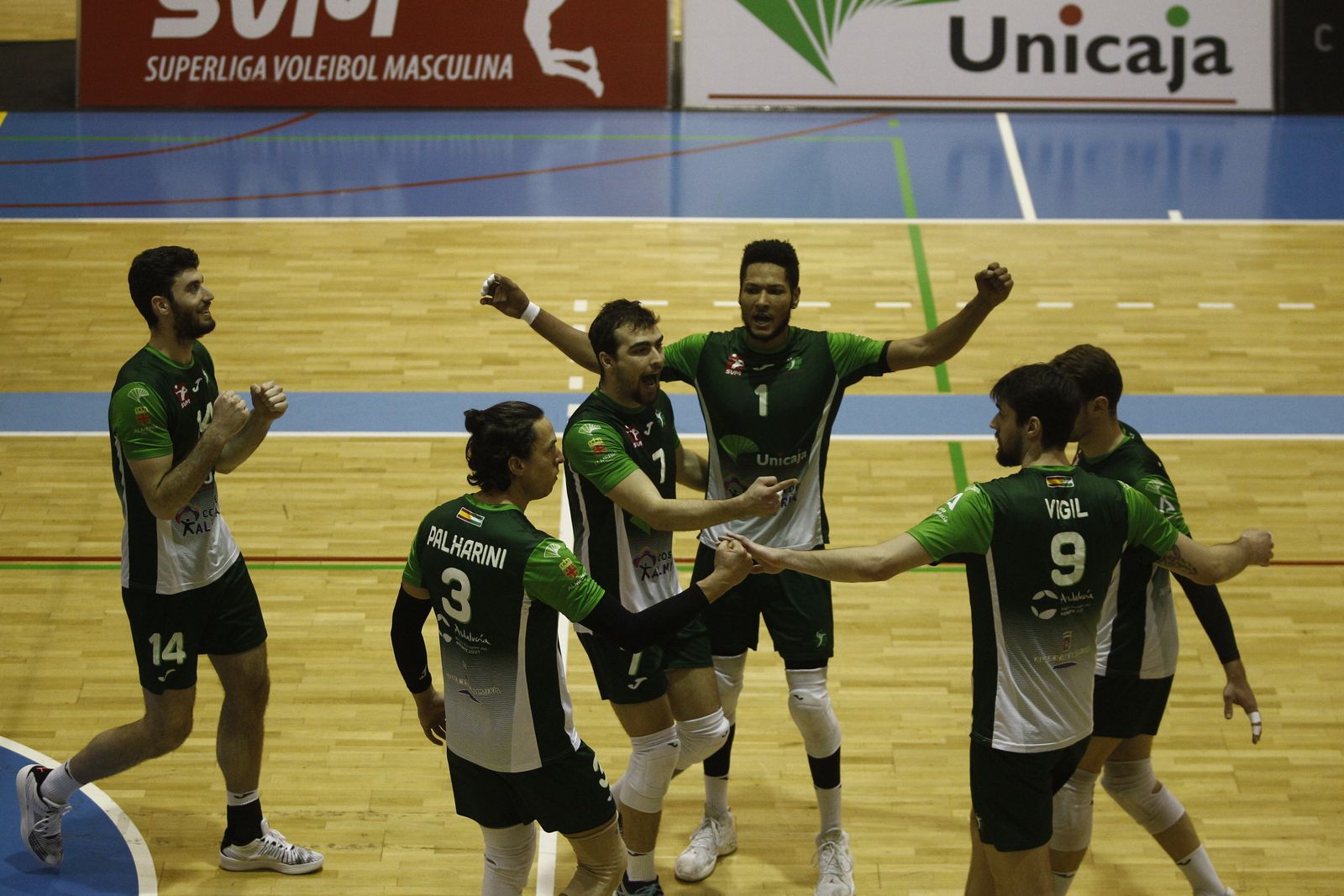 Derroche de garra de Unicaja Almería antes de la Copa (3-2)