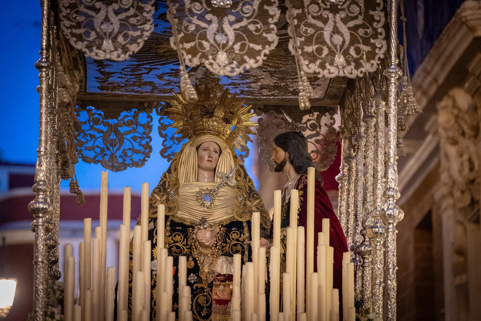 Las imágenes de la archicofradía de Ecce Homo en la Semana Santa de Cádiz de 2024