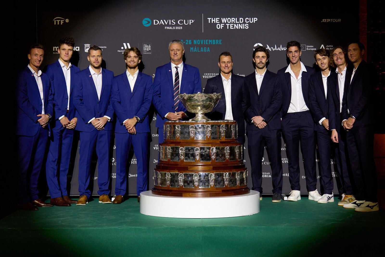 La alfombra roja de la Copa Davis en la Aduana de Málaga