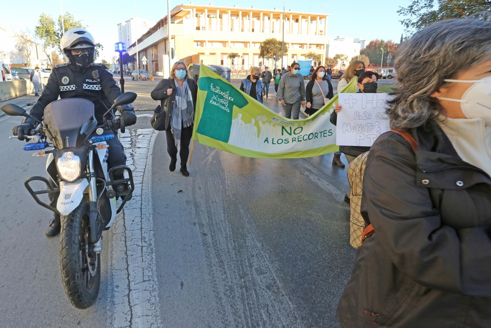 Manifestación del AMPA del colegio Isabel la Católica