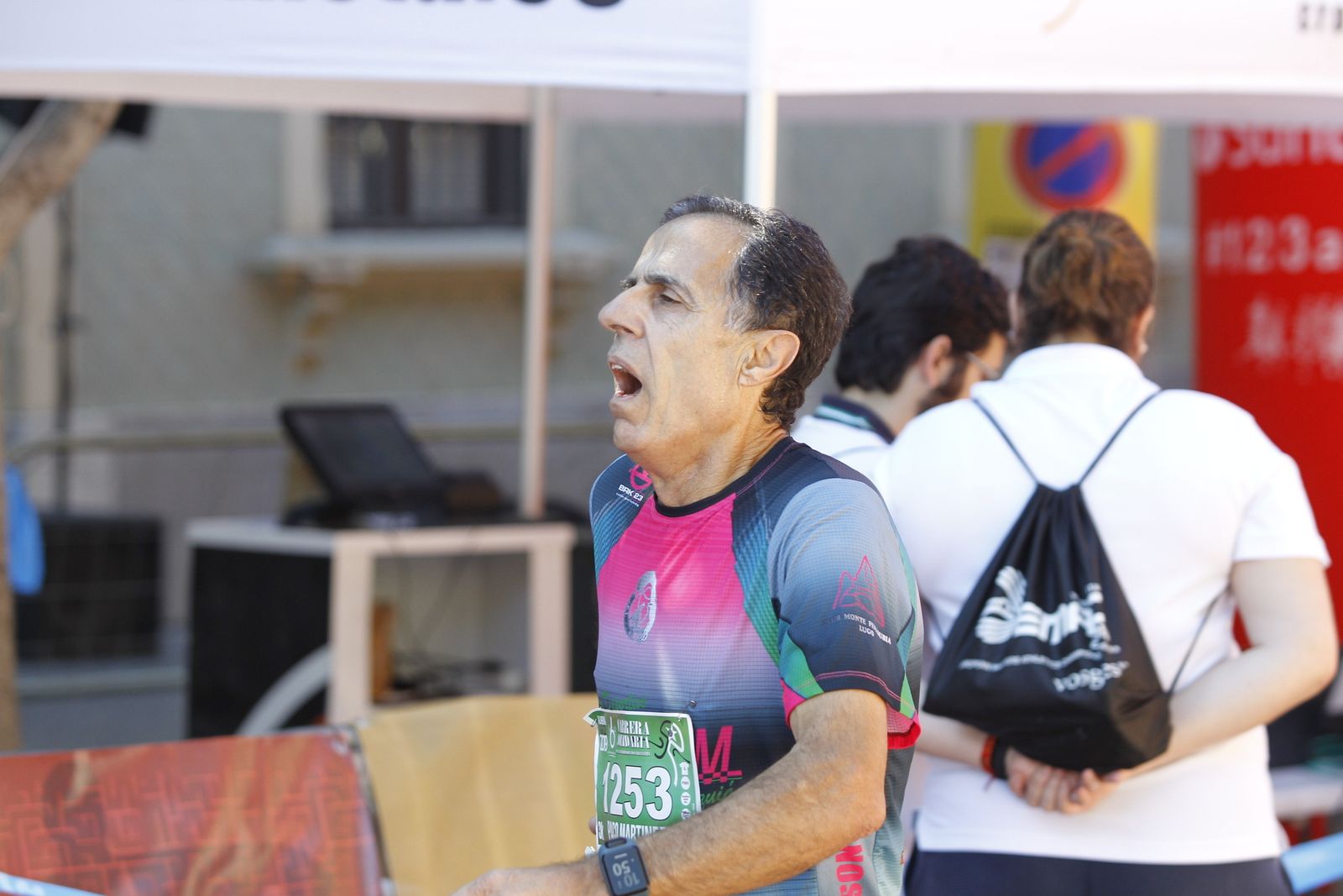 Fotogalería carrera atletismo popular enfermedades poco frecuentes. La Salle Almería