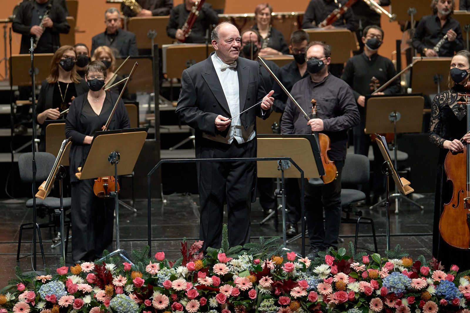 Marc Soustrot en el podio de la ROSS.