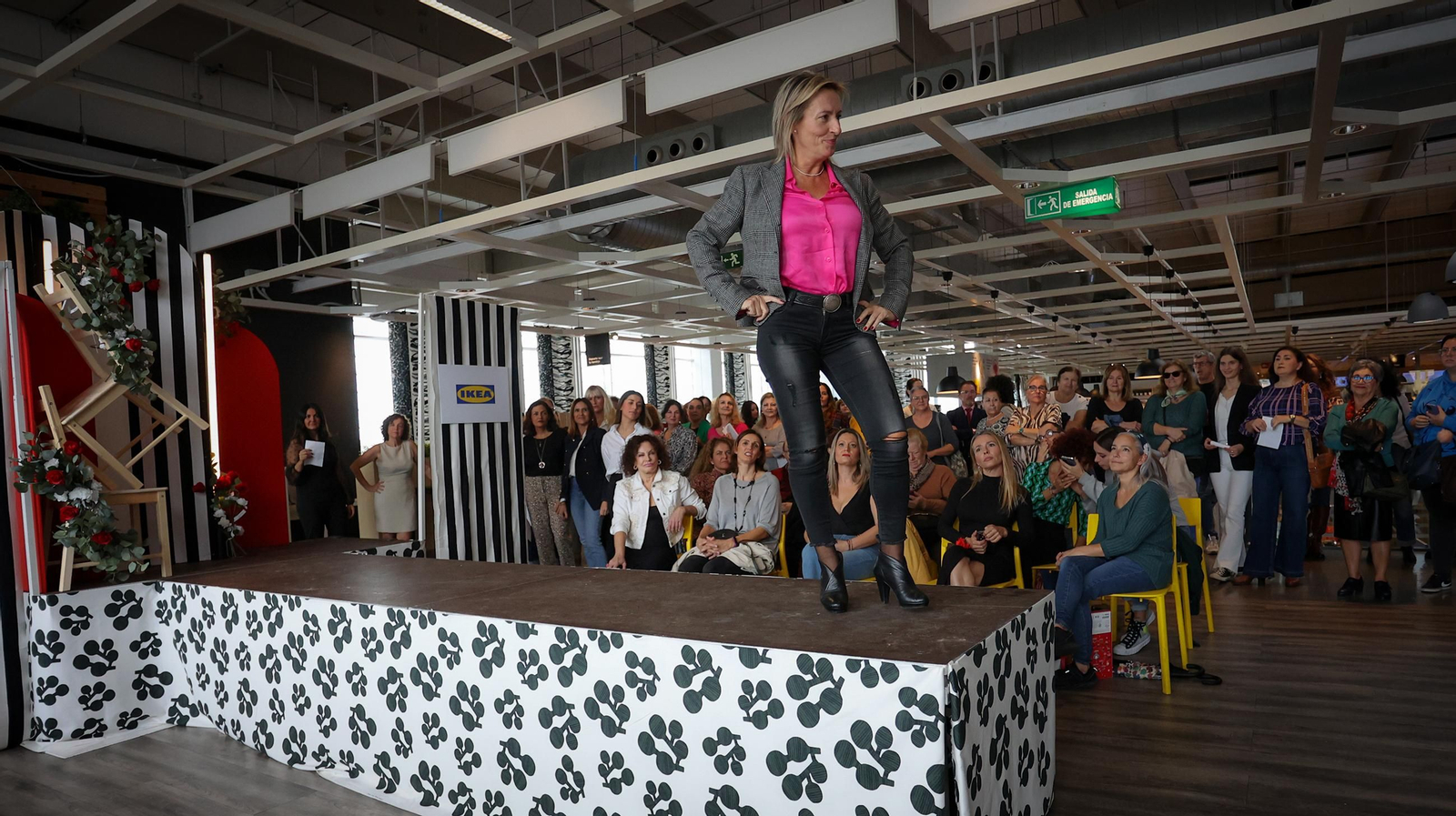 Casting de Mujeres con Solera para la Pasarela Flamenca