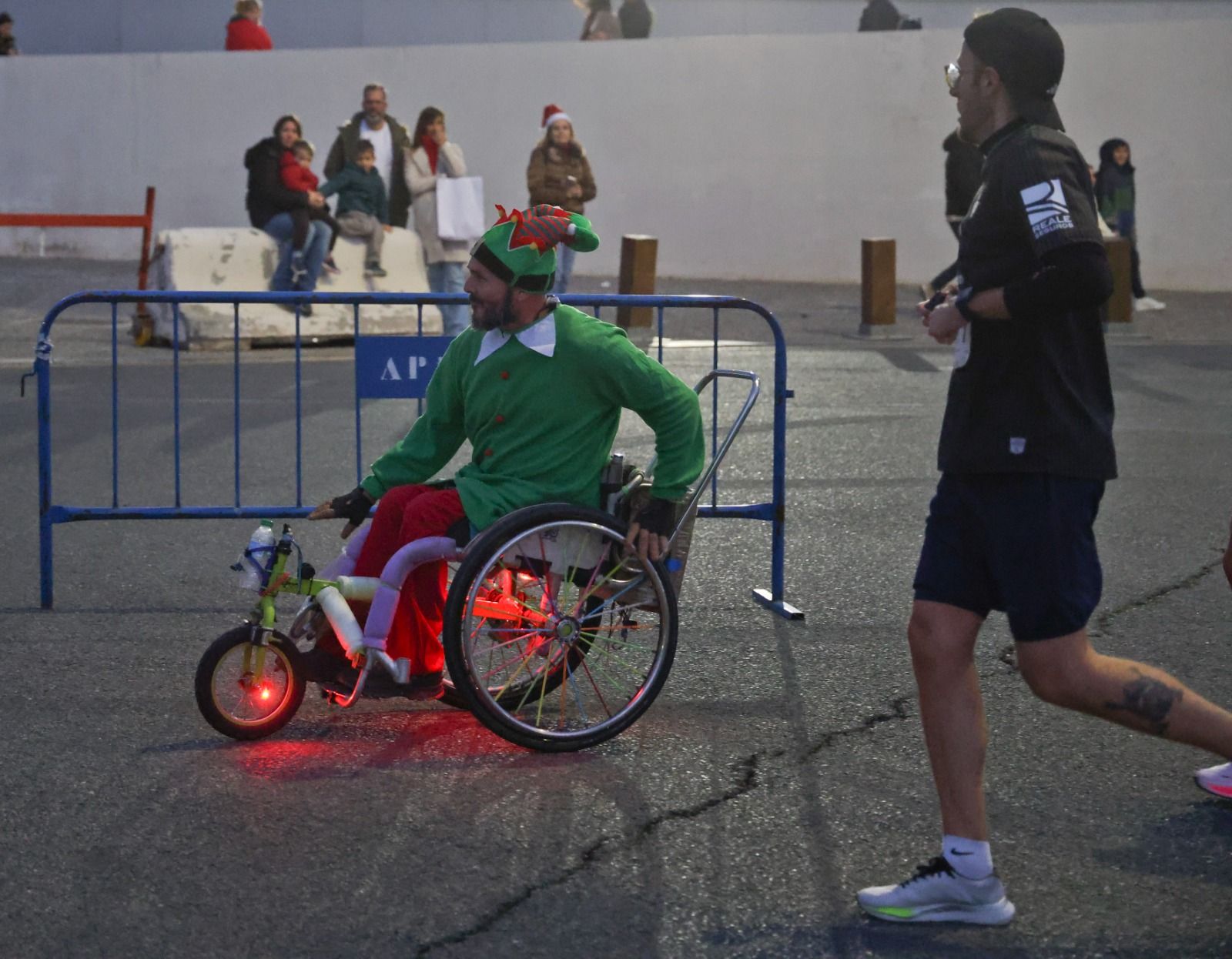 Las fotos de la San Silvestre del Real Club Mediterráneo en Málaga