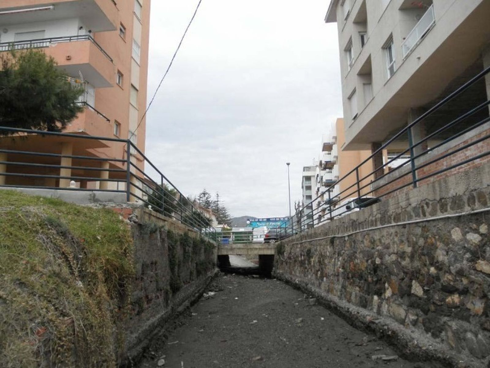 Imagen del arroyo Pajarito en Rincón de la Victoria
