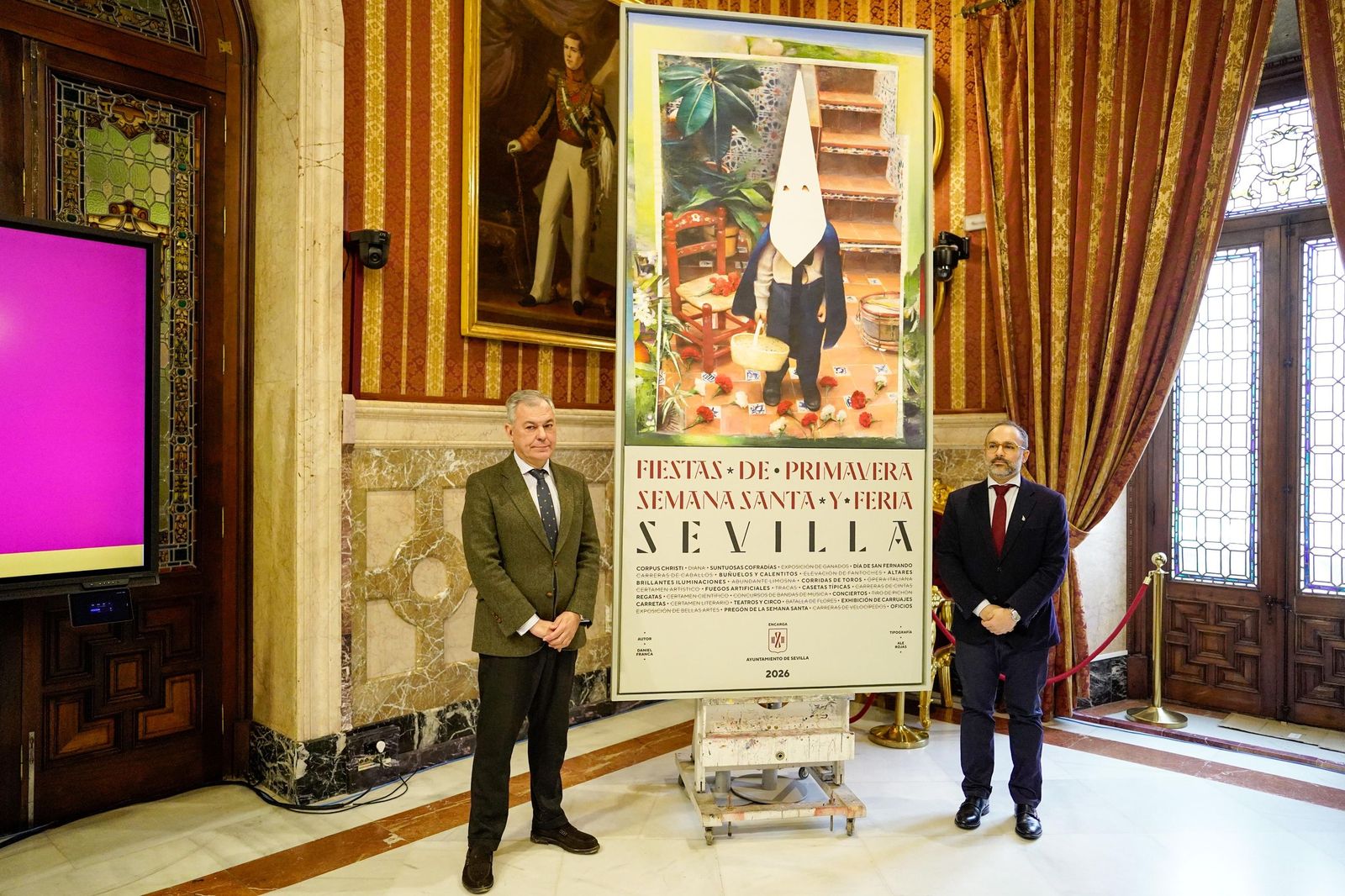 José Luis Sanz y Daniel Franca flanquean el cartel de las Fiestas de Primavera 2026.