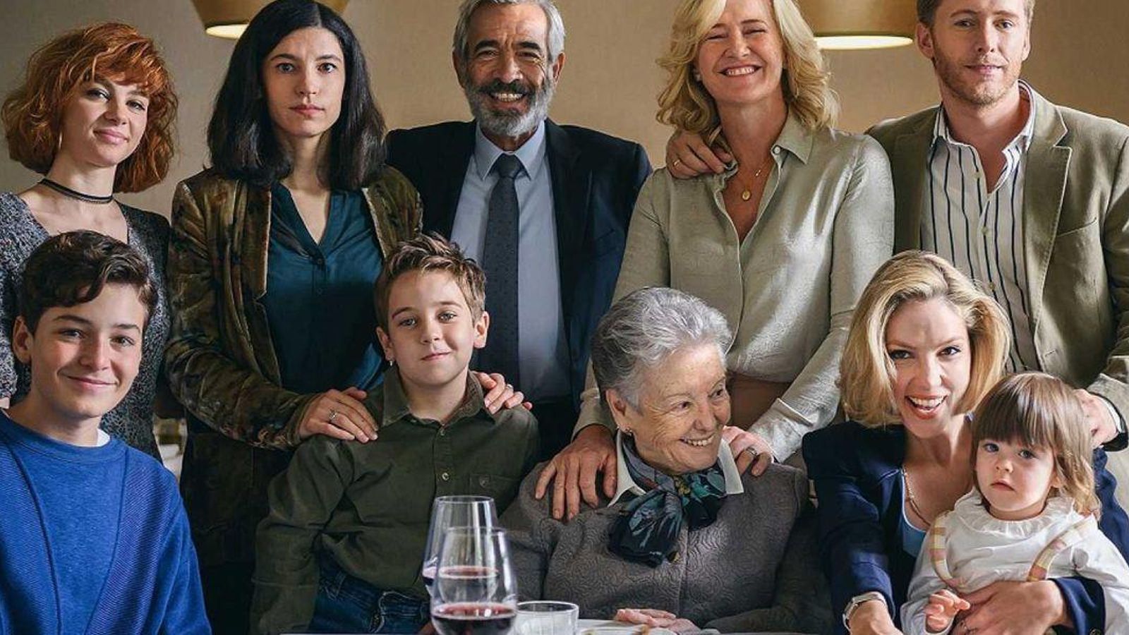 Reparto de 'Cuéntame...' en el rodaje de la temporada 21.