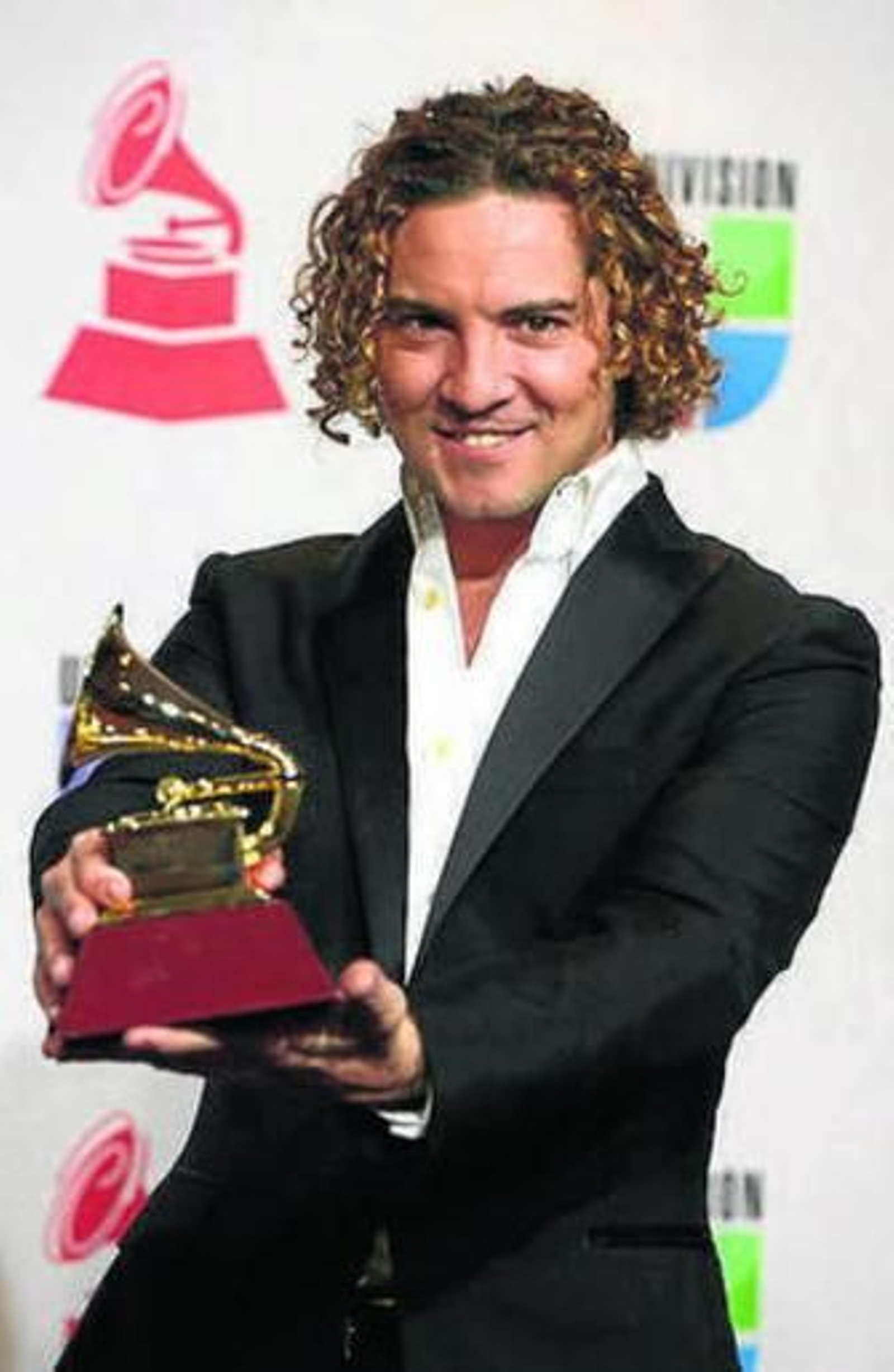Bisbal, con su premio.