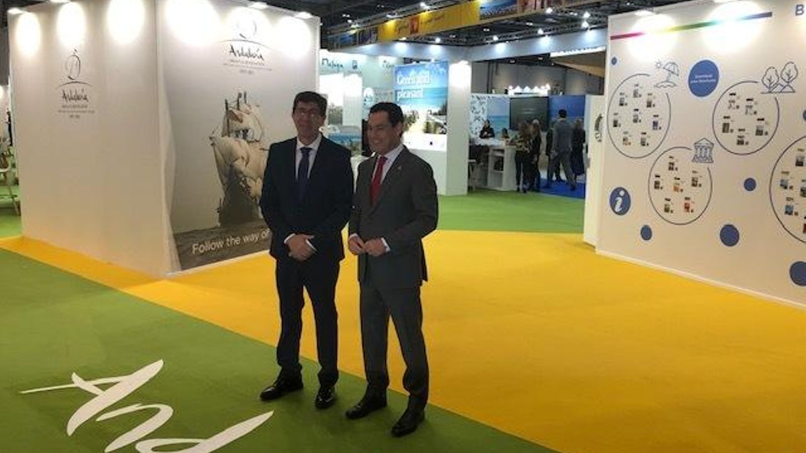 Juan Manuel Moreno y Juan Marín este lunes en Londres.