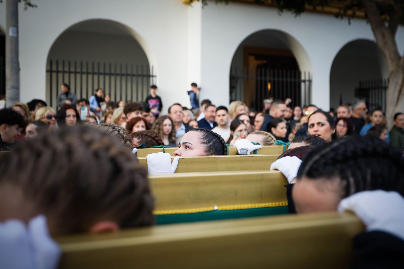 La procesión del Encuentro, en imágenes