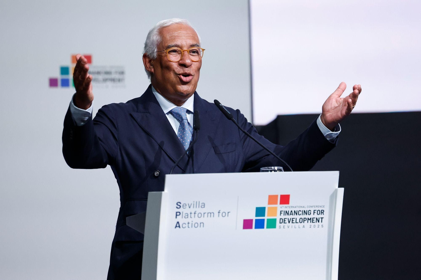 Las fotos de la primera jornada de la cumbre de la ONU en Sevilla