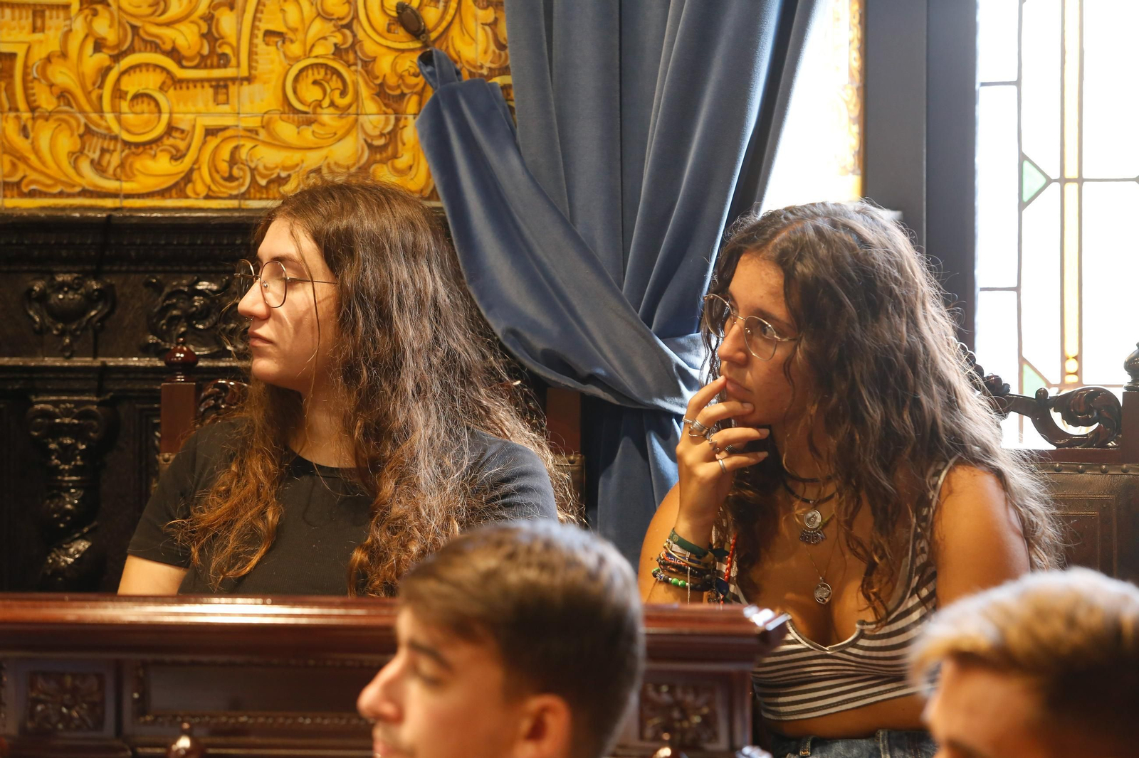 Fotos de la mesa redonda sobre economía azul y sostenibilidad, de las Cátedras Telefónica y la UCA