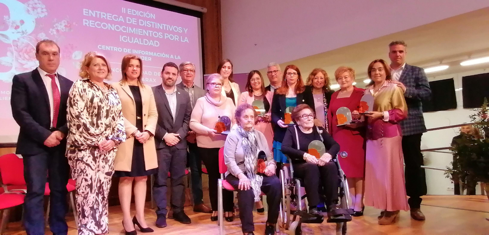 Imagen con todas las galardonadas.