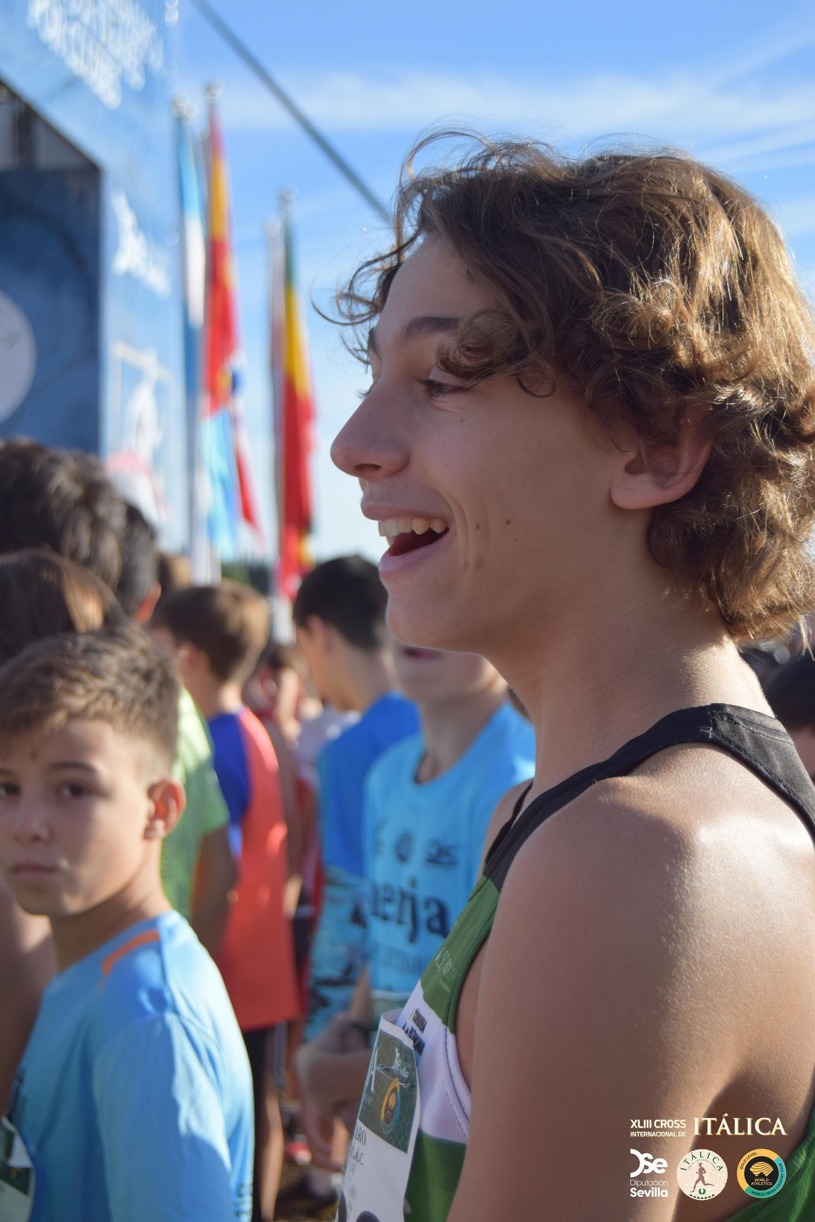 Búscate en las fotos del Cross de Itálica 2025 | 7