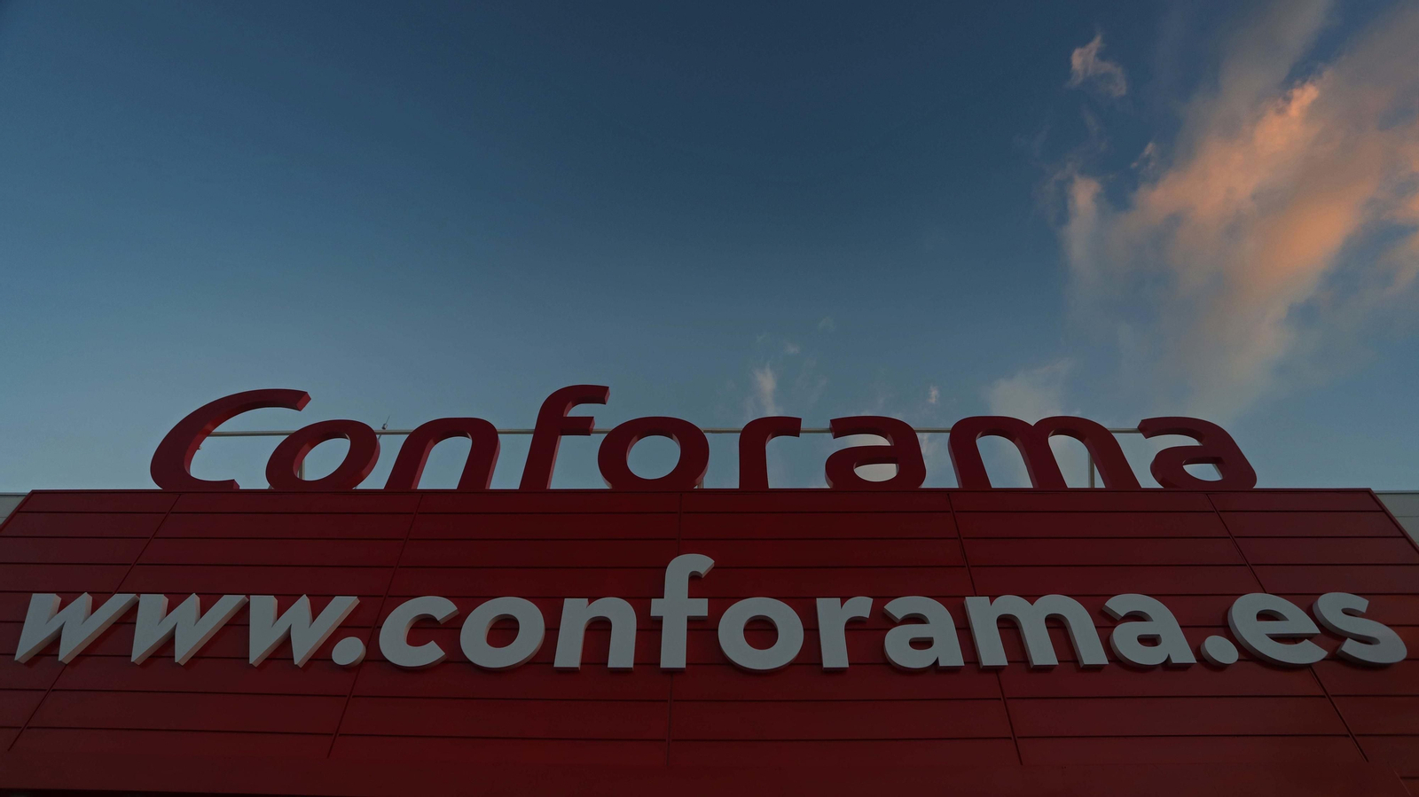 Conforama abre en Los Barrios