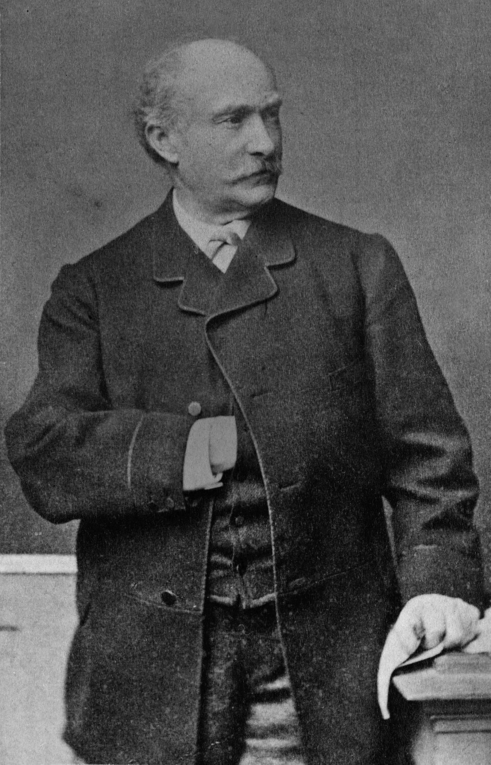 Retrato de Friedrich Wilhelm Hackländer.