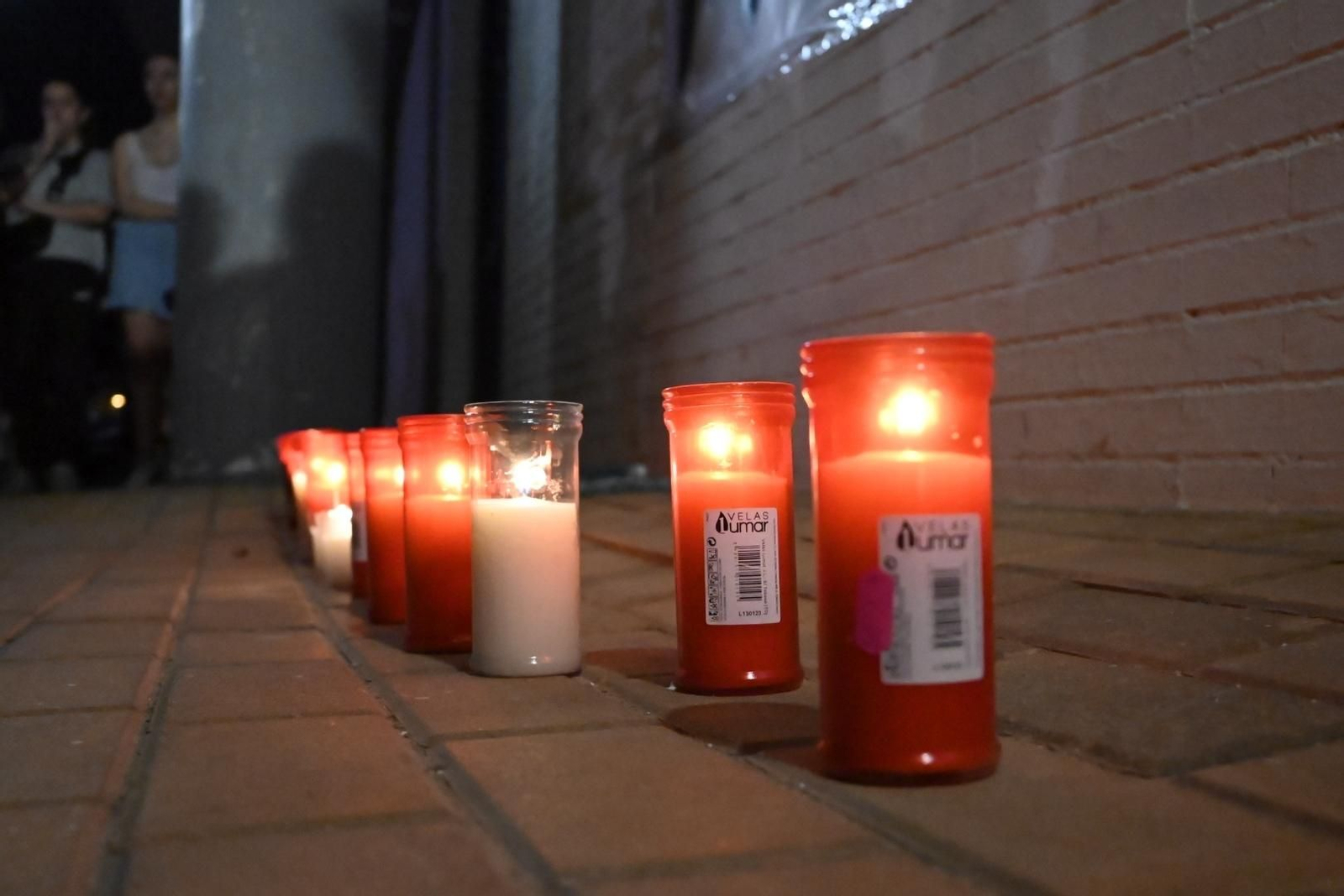 El homenaje del Córdoba CF a Álvaro Prieto a las puertas de El Arcángel, en imágenes