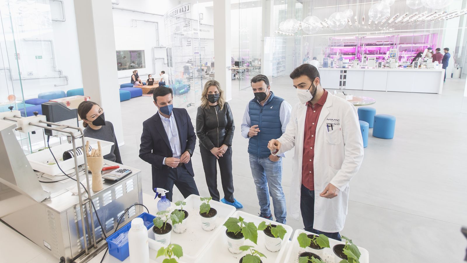 El presidente de Diputación ha puesto en valor el orgullo que supone para la provincia contar con empresas del calado de Kimitec.