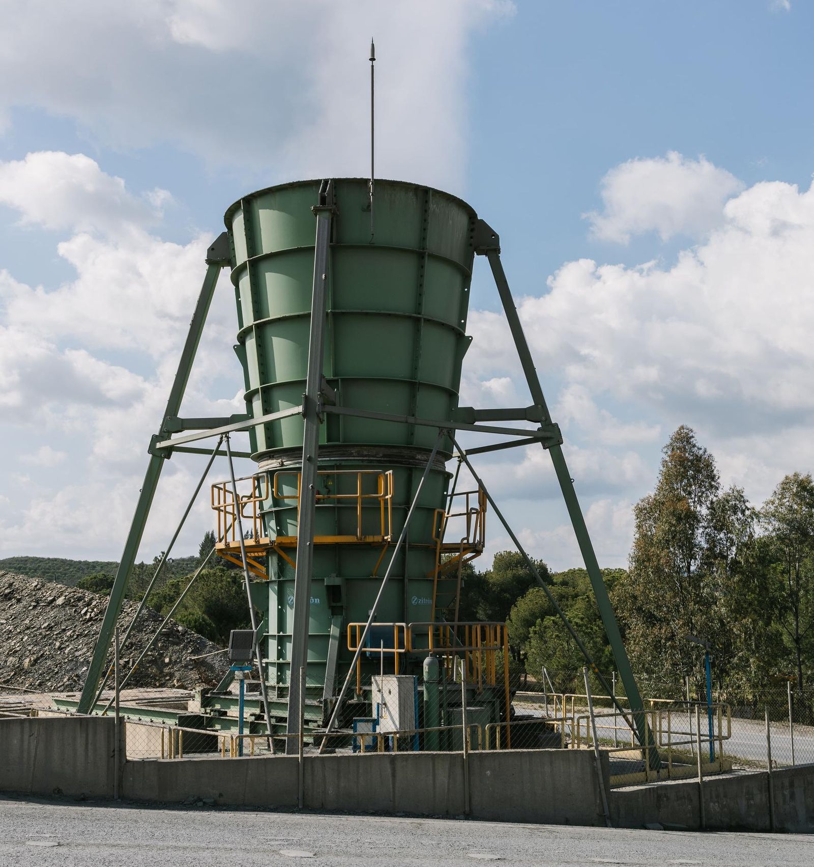 Ventilador en mina Aguas Teñidas.