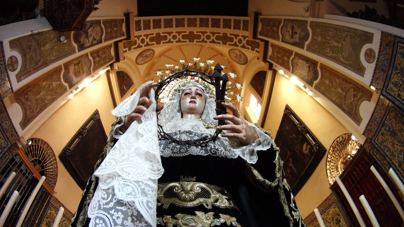 Insólita estampa de la Soledad de San Lorenzo en el inicio de sus cultos