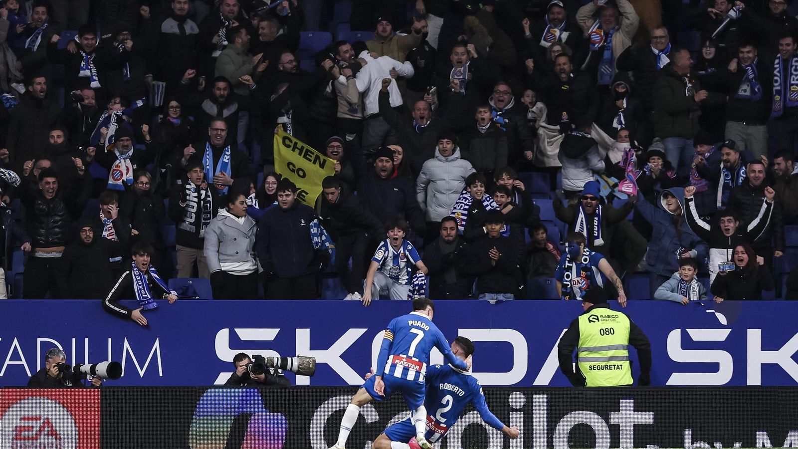 Roberto ya golea y gana partidos con el Espanyol