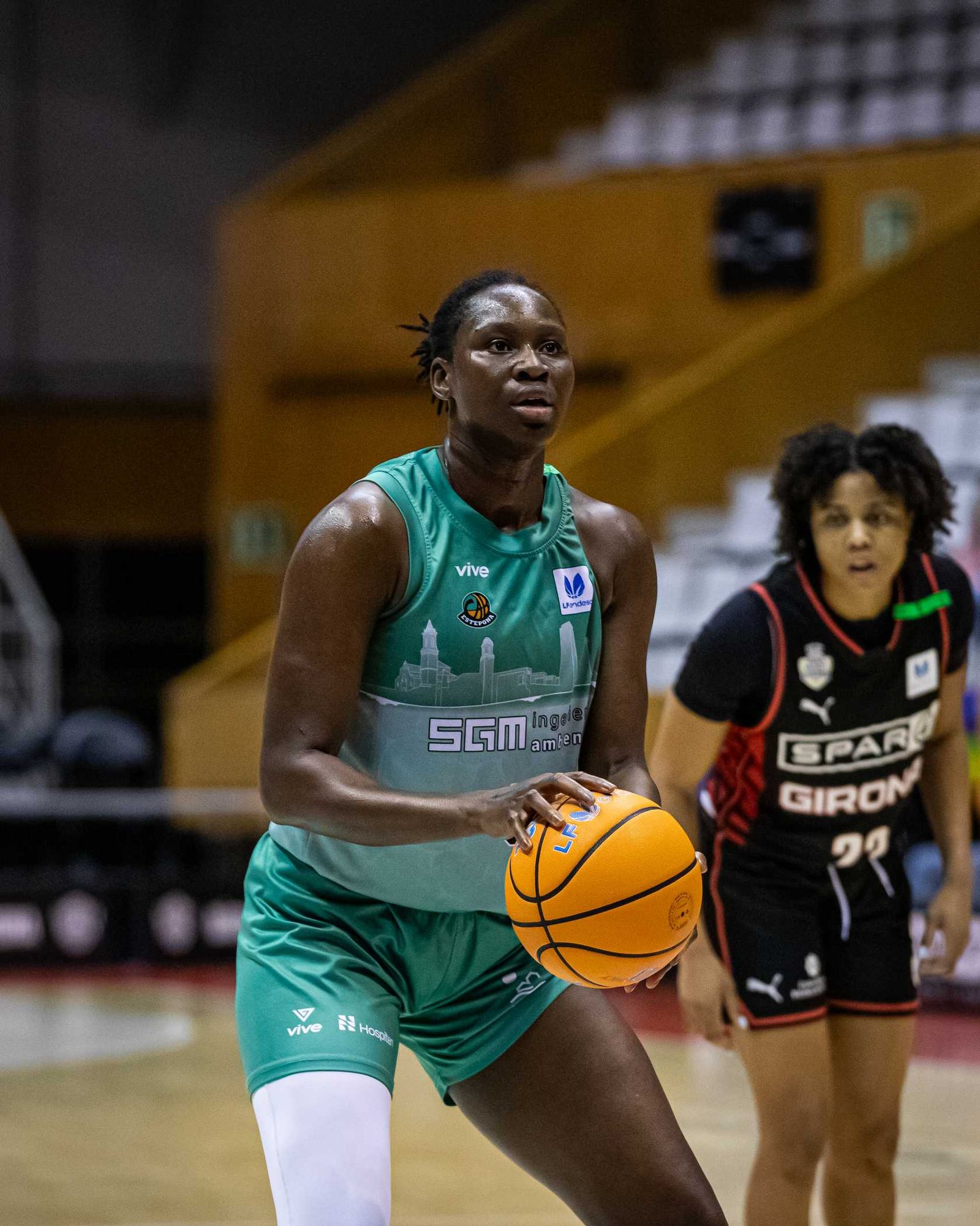 Derrota contundente del CAB Estepona en Girona (88-62)