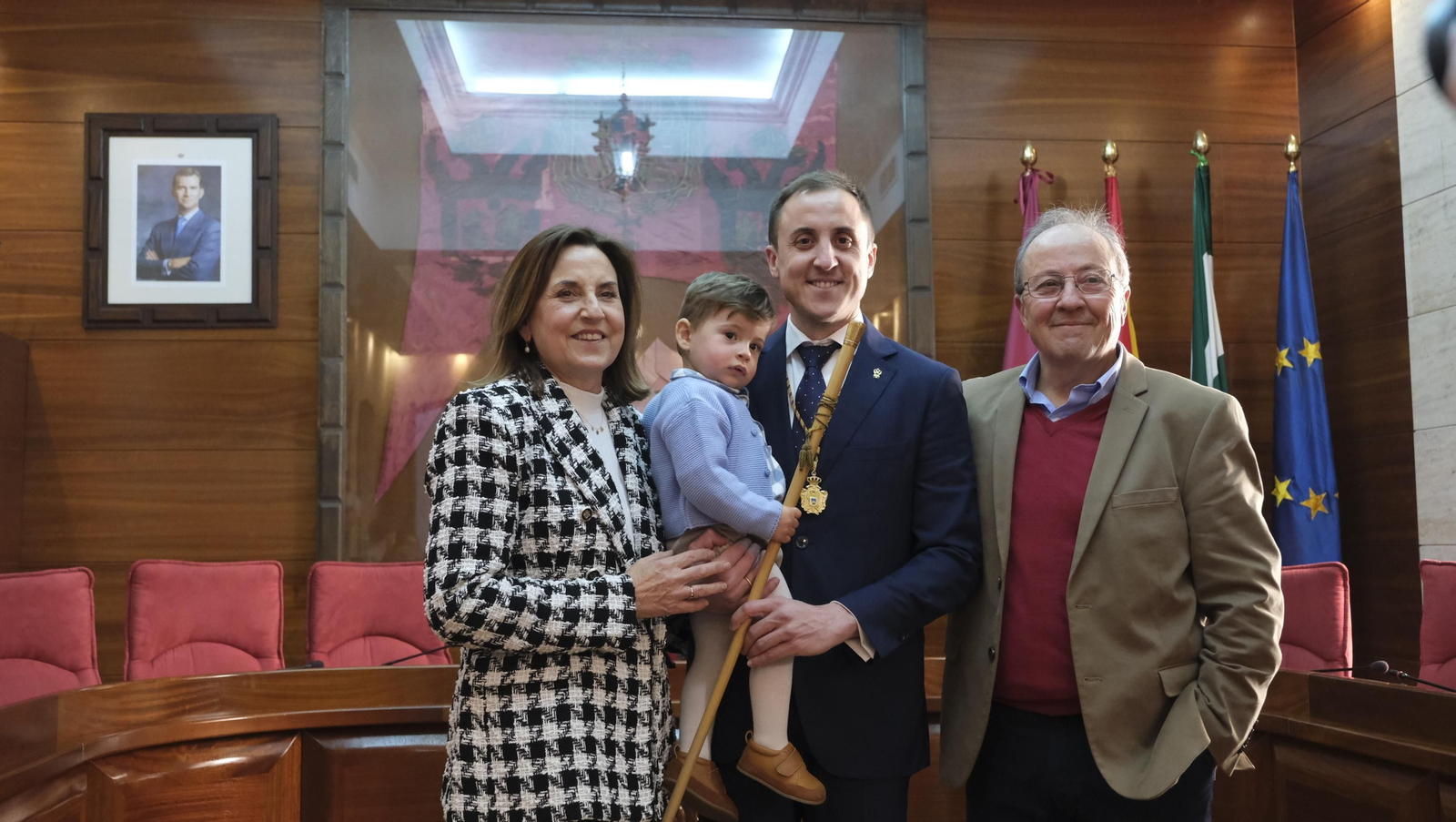 Imágenes de la investidura del nuevo Alcalde de Vera, Alfonso García Ramos