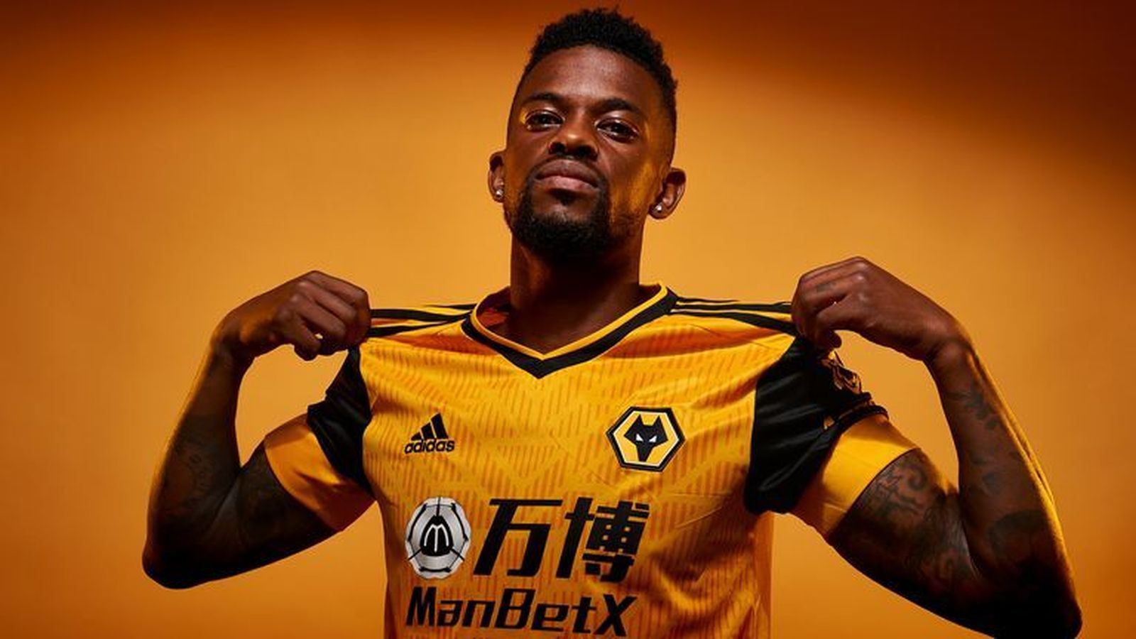 Semedo con la camiseta de los 'Wolves'