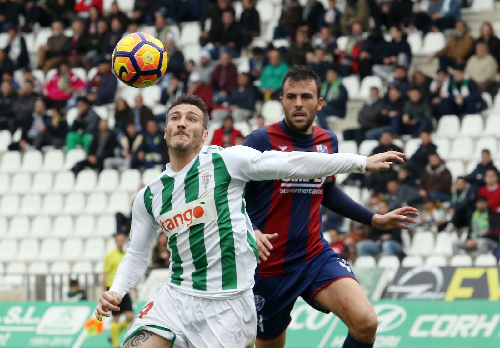 El Córdoba-Huesca, en imágenes