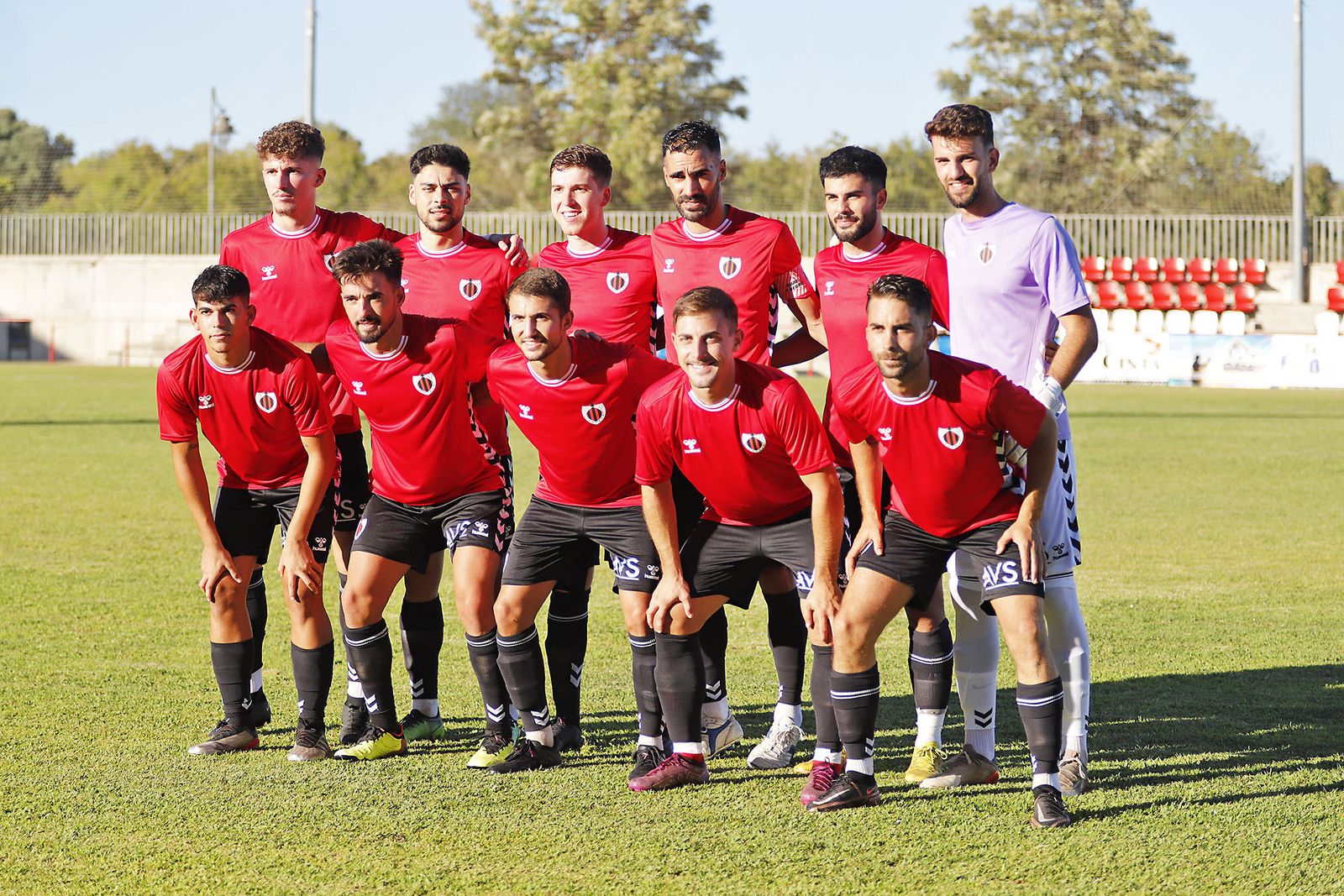 Imágenes del partido entre el Cartaya y el Recreativo de Huelva