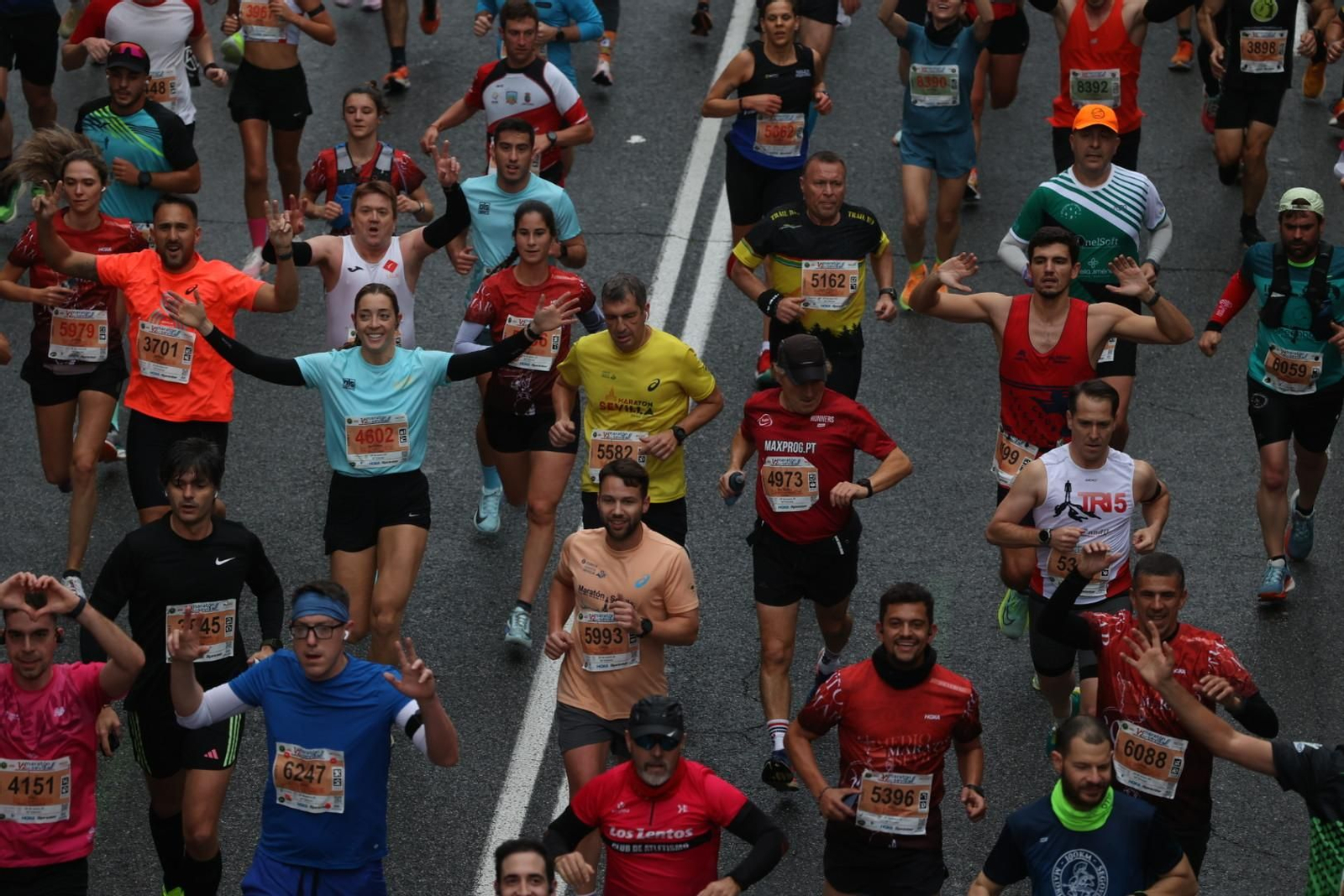 Búscate en la Media Maratón de Sevilla 06
