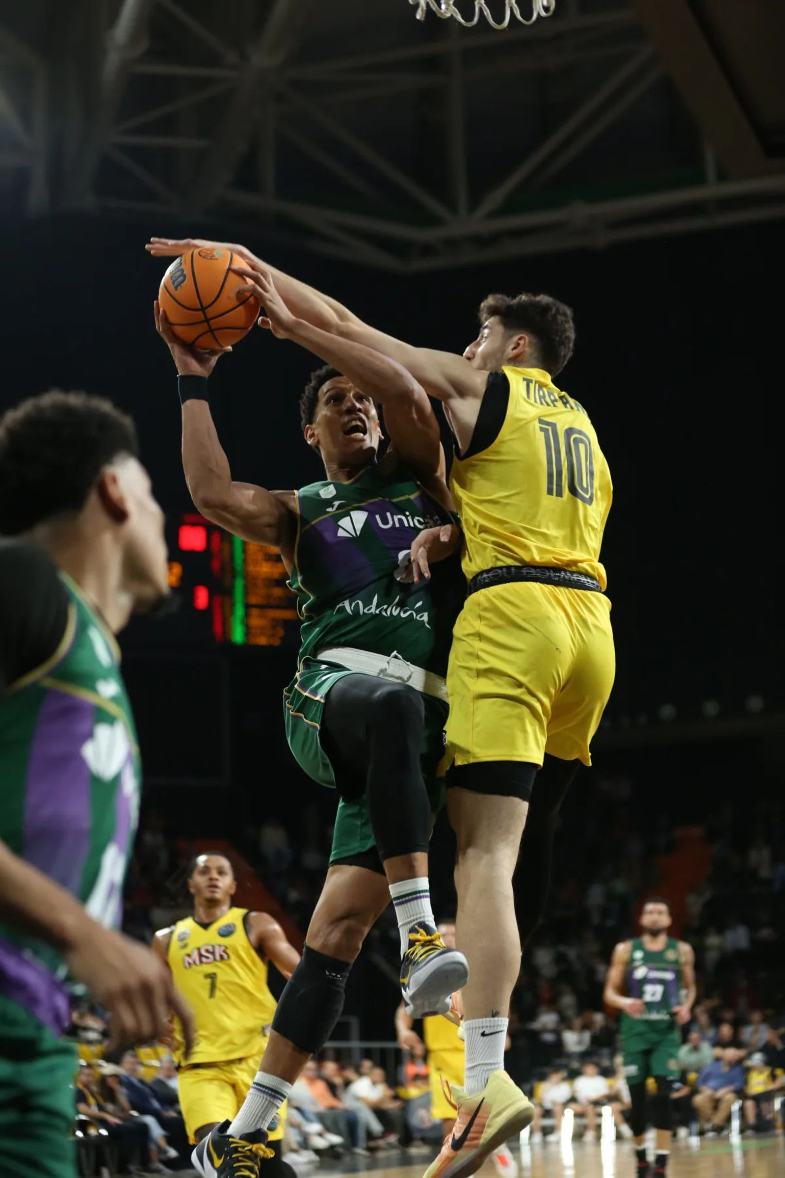 El Mersin-Unicaja, en fotos