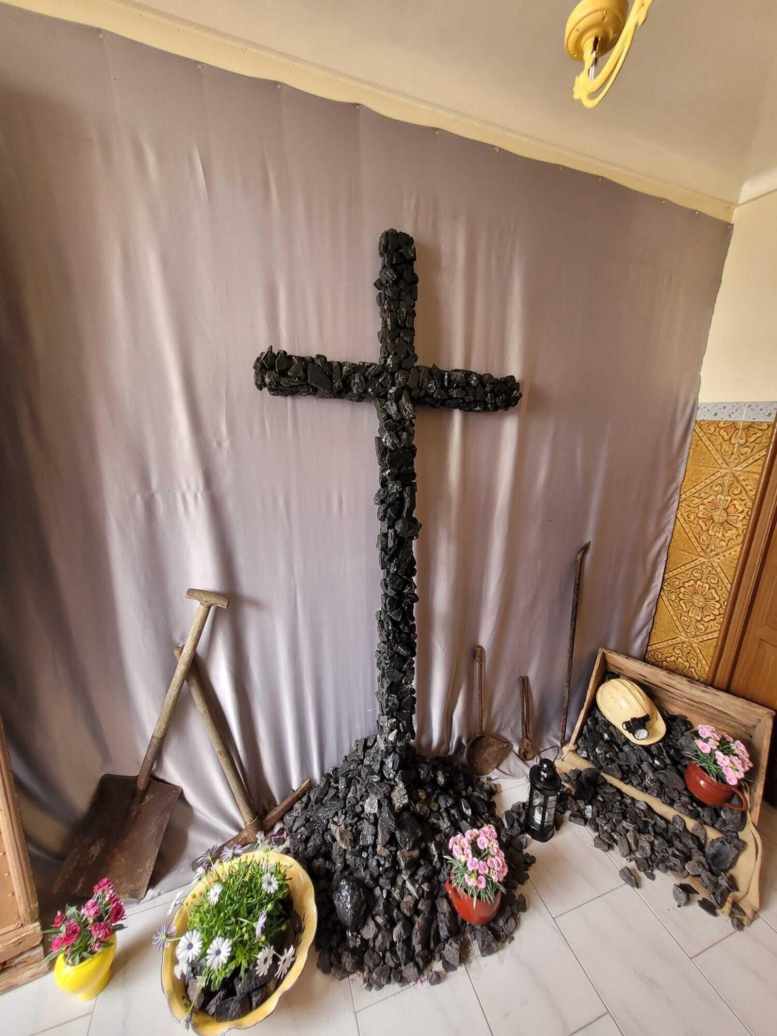 Un recorrido en fotografías por las Cruces de Mayo de Belmez