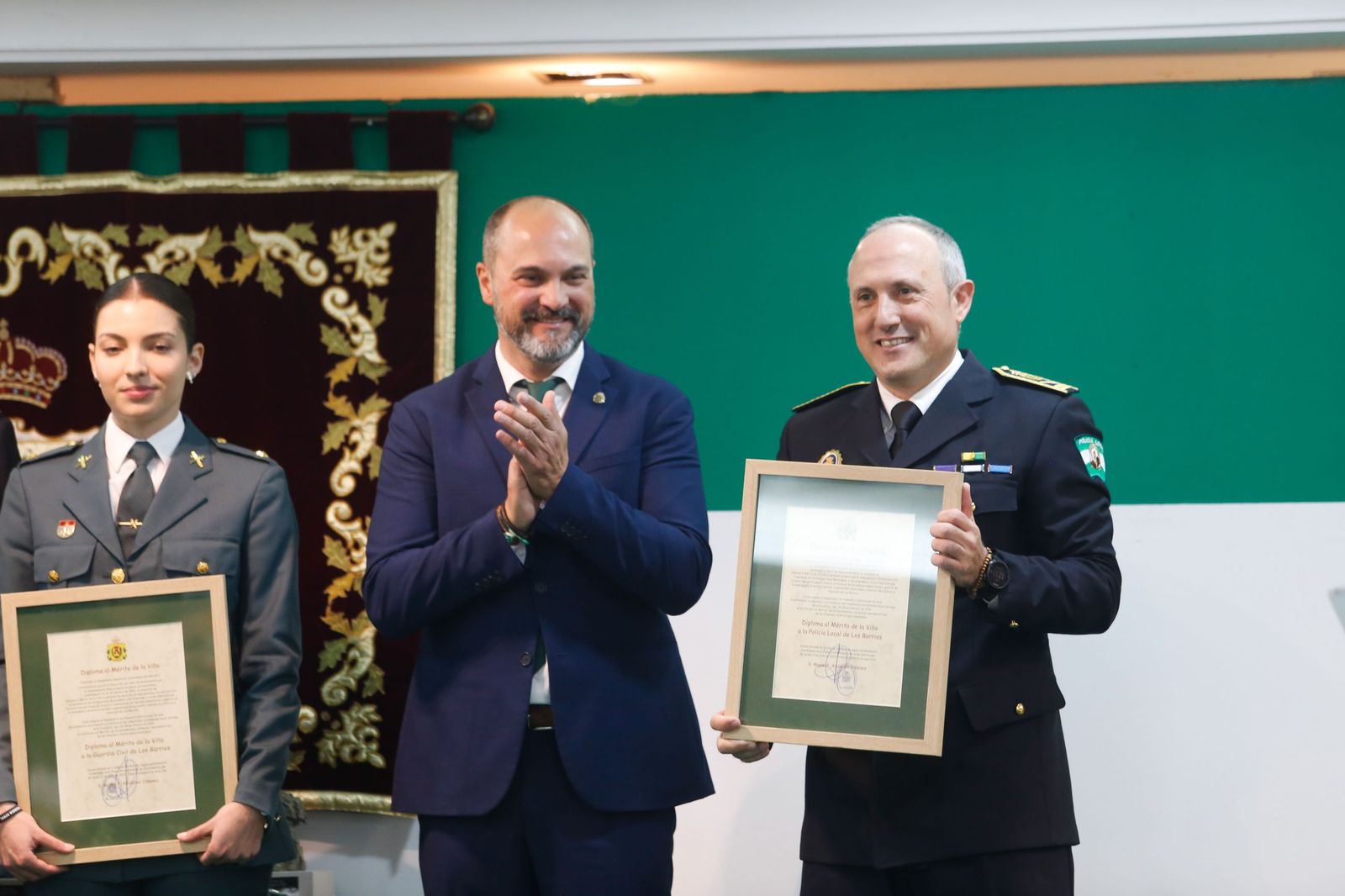 Fotos de la entrega de reconocimientos por el Día de Andalucía en Los Barrios