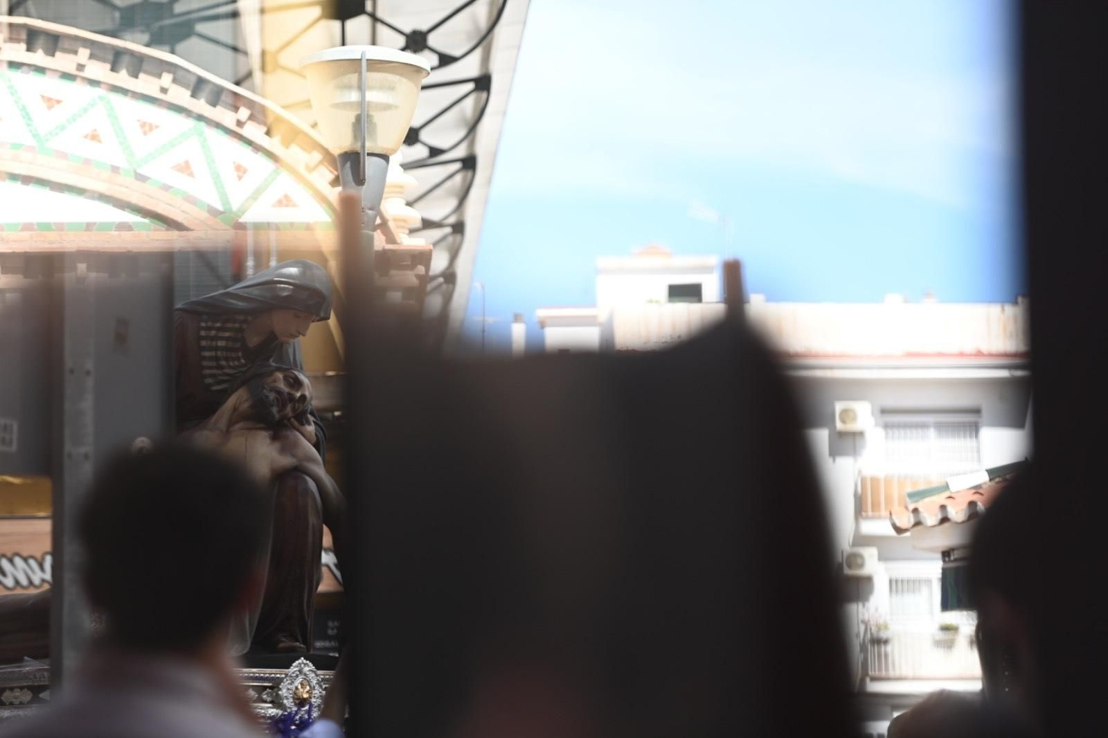 Estas son las imágenes que han procesionado este domingo de traslados.