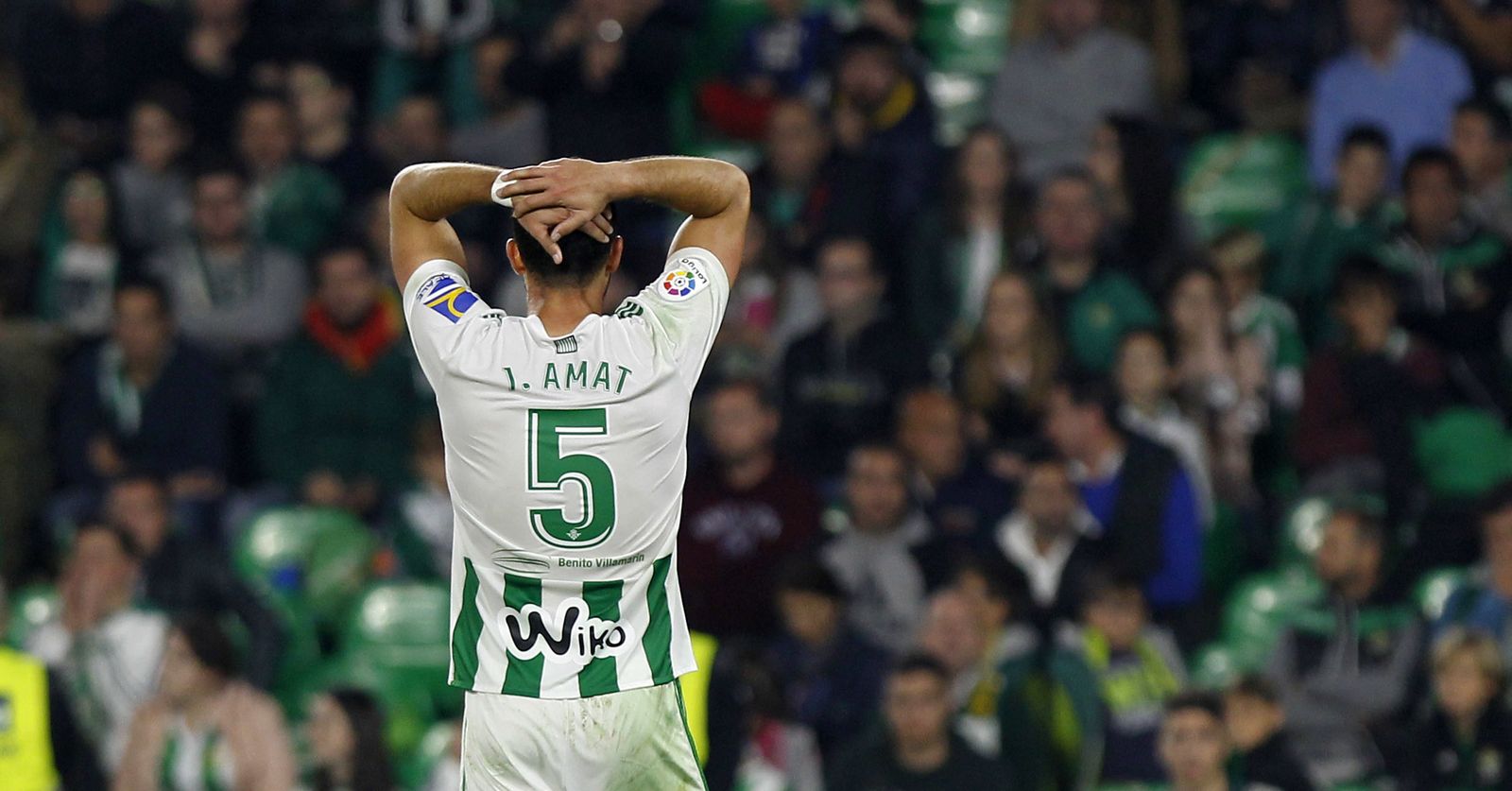 Jordi Amat durante su época en el Betis