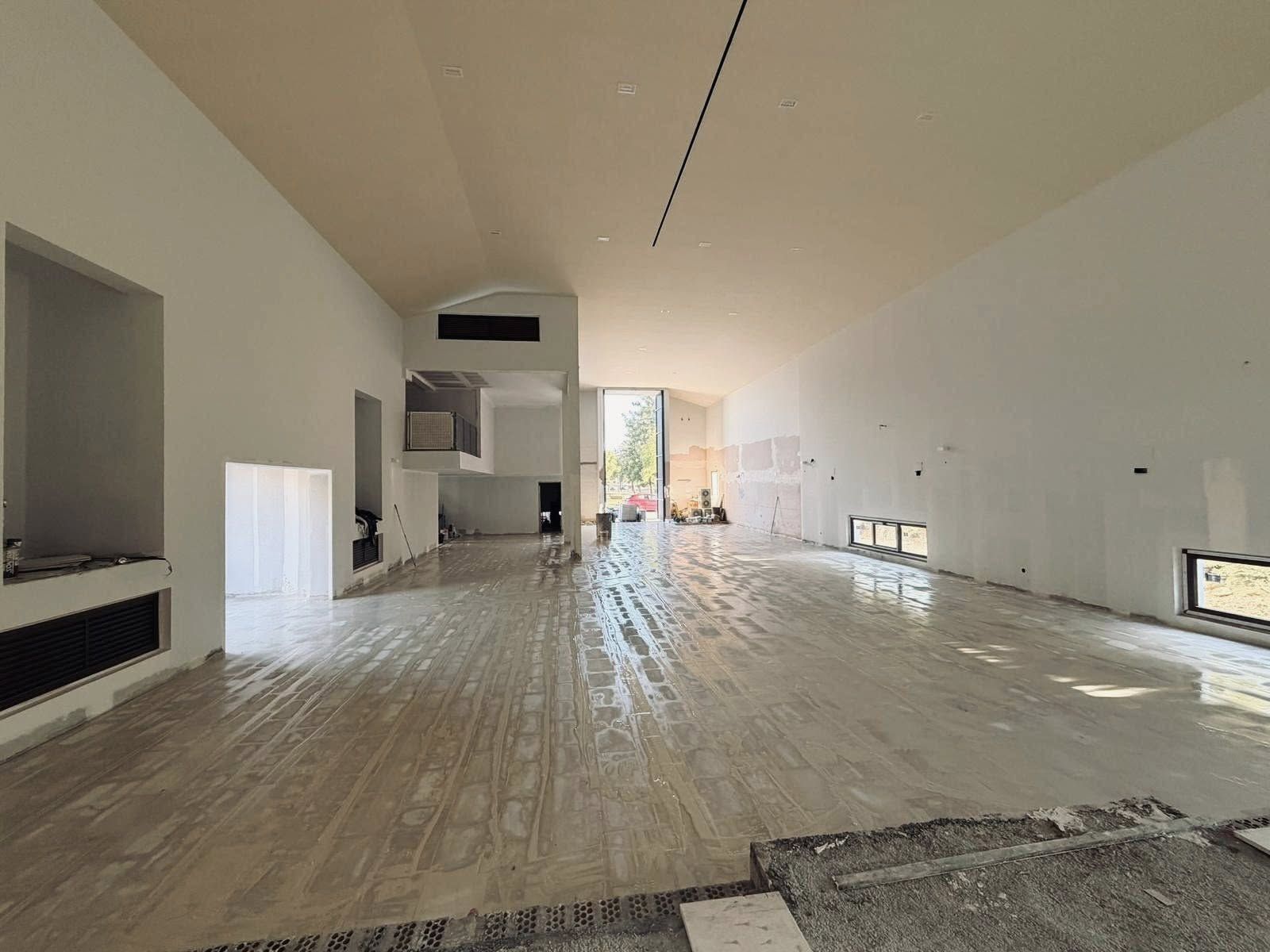 Aspecto que presentaba el interior de la Parroquia de la Sed a principios de este mes.