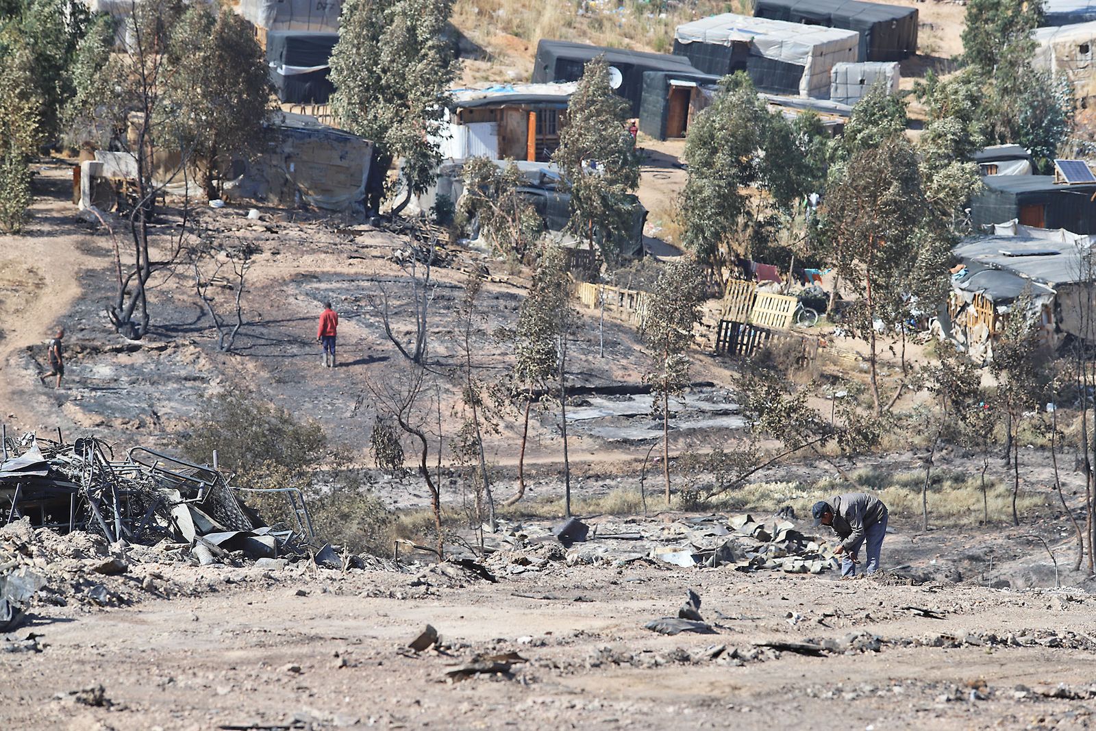 Así quedó el asentamiento de chabolas en Palos de la Frontera tras el incendio